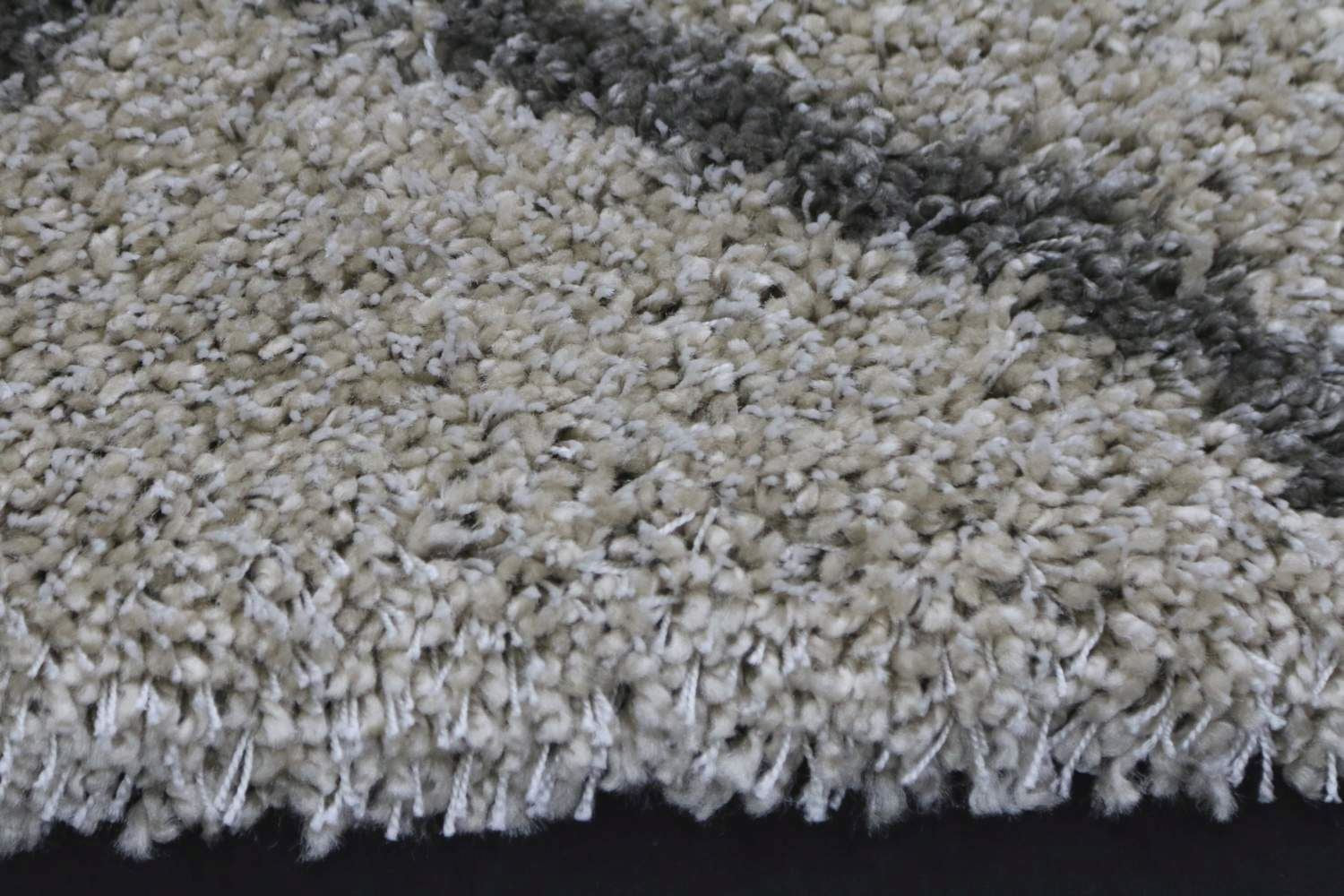 Moroccan Trellis Beige Shag Rug