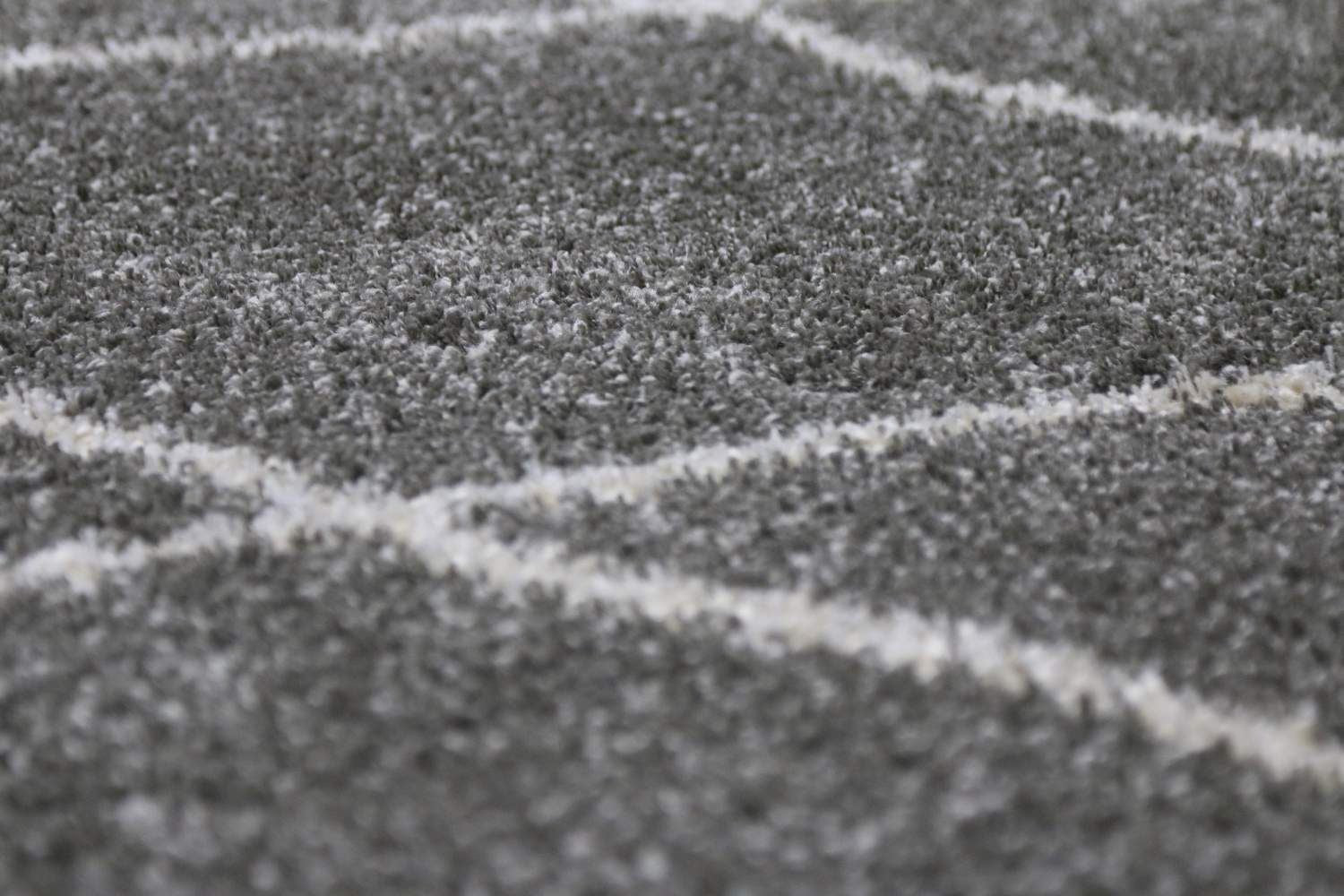 Moroccan Trellis Gray Shag Rug