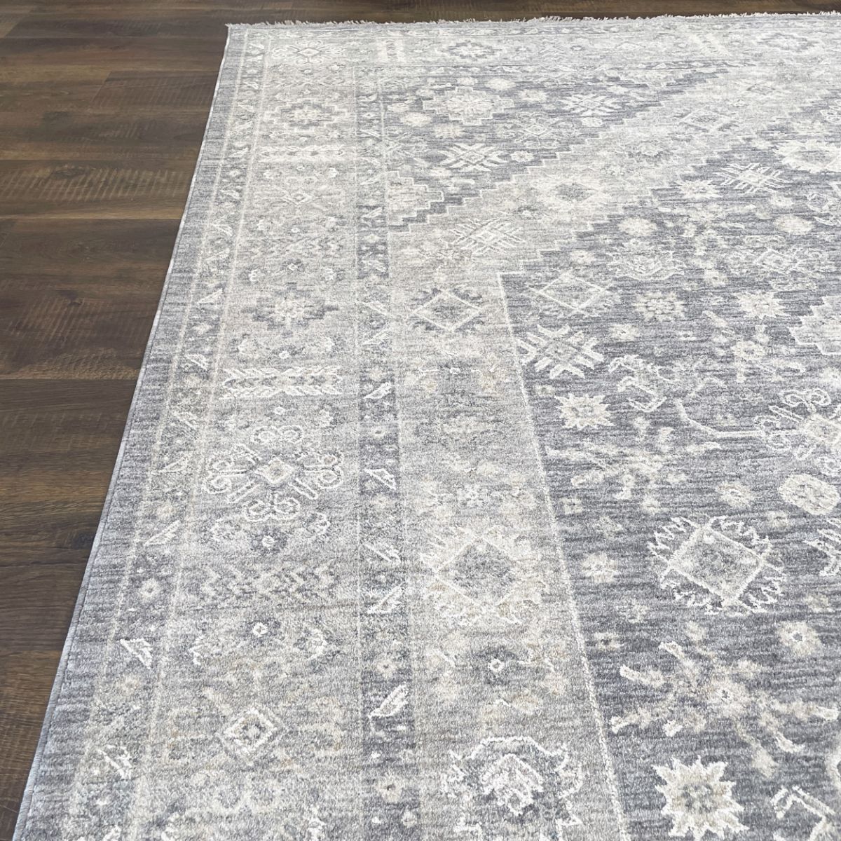 Sisley Distressed Gray Silver Vintage Medallion Rug
