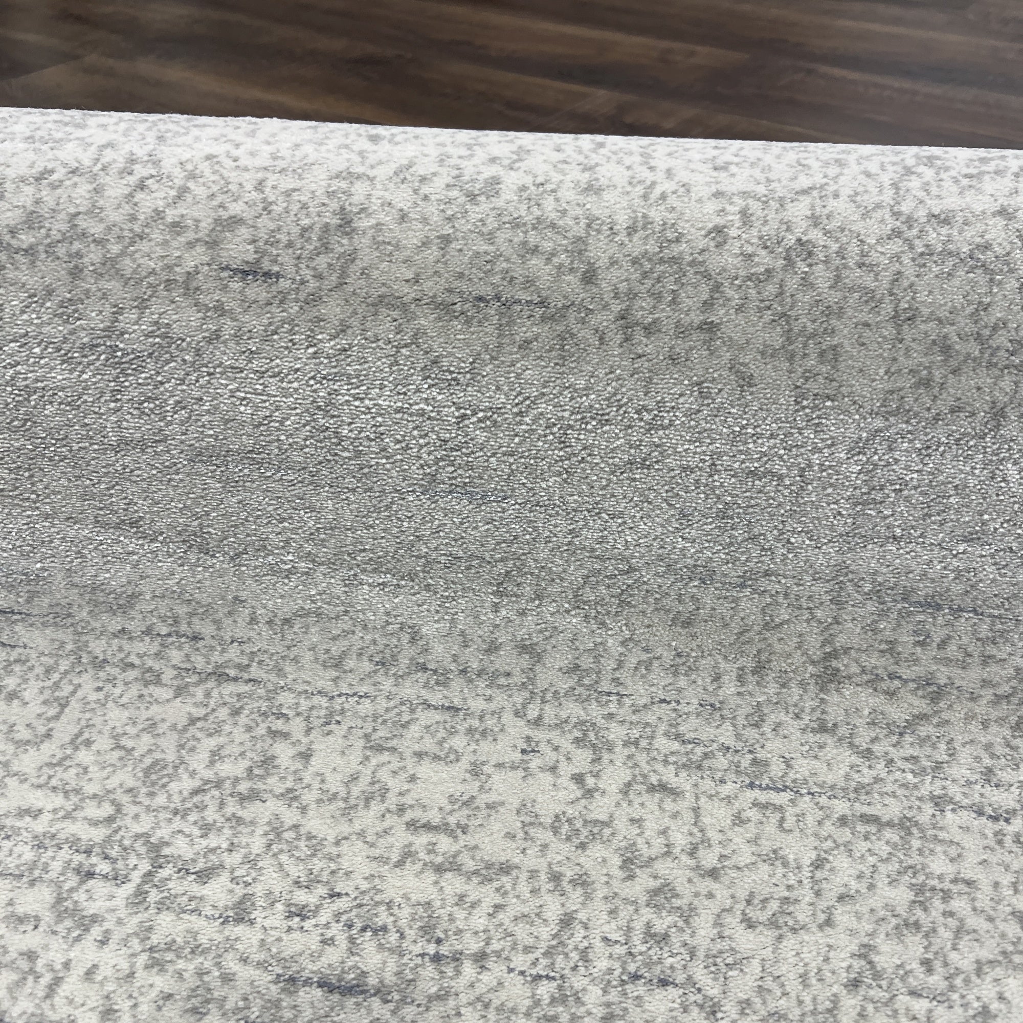 Davinci Shimmer Striped Elegant Gray Rug