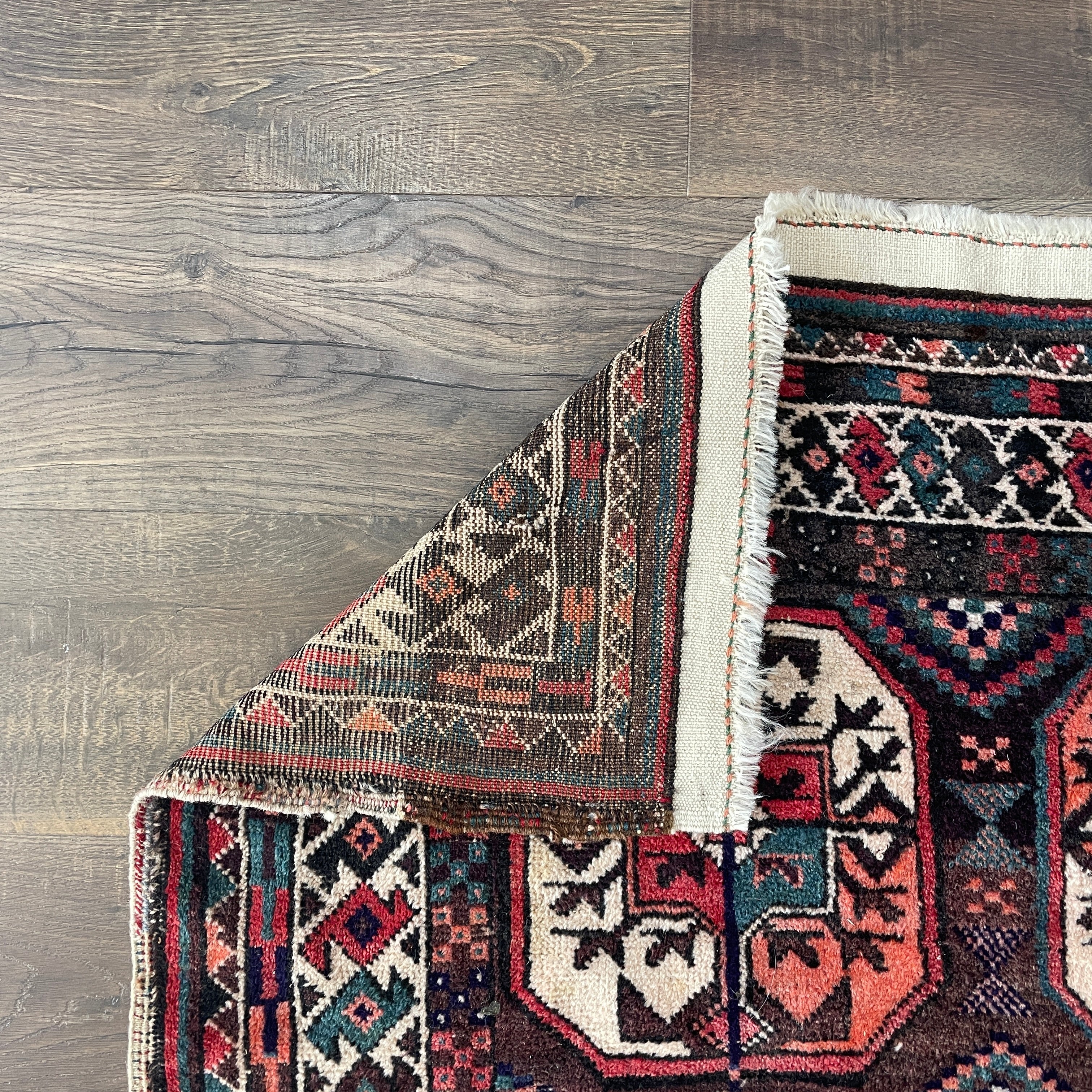 4'3"x7' Hand-knotted Wool Rug | Vintage Style Tribal Geometric Area Rug