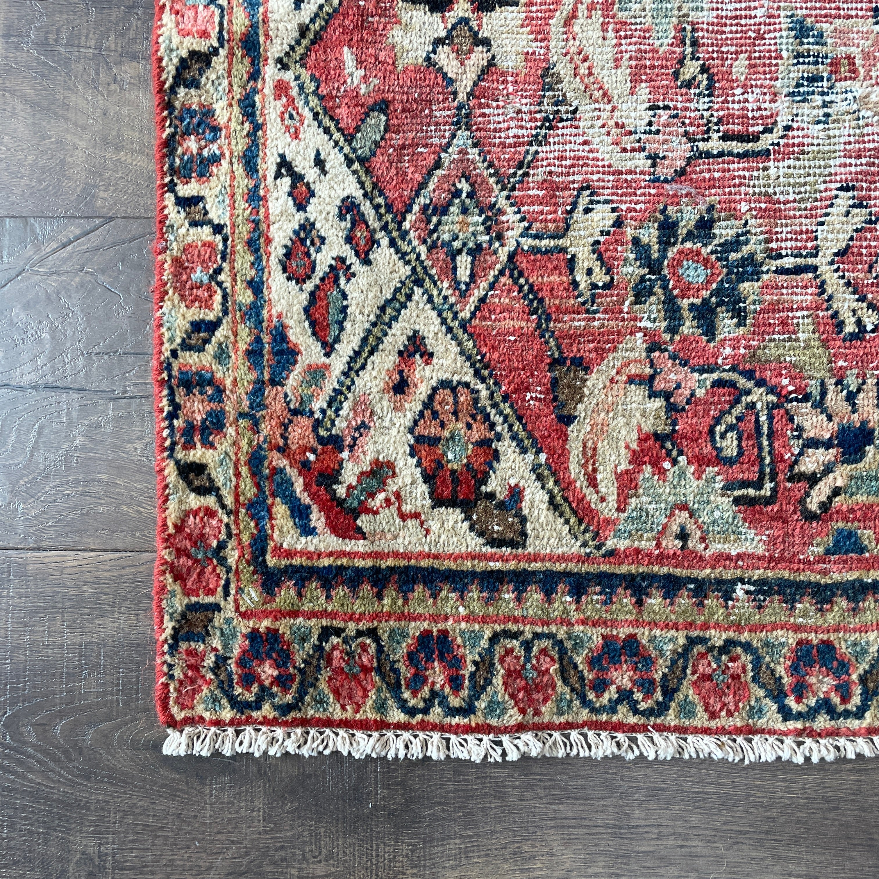 Vintage-Style 3'x6' Handmade Wool Rug