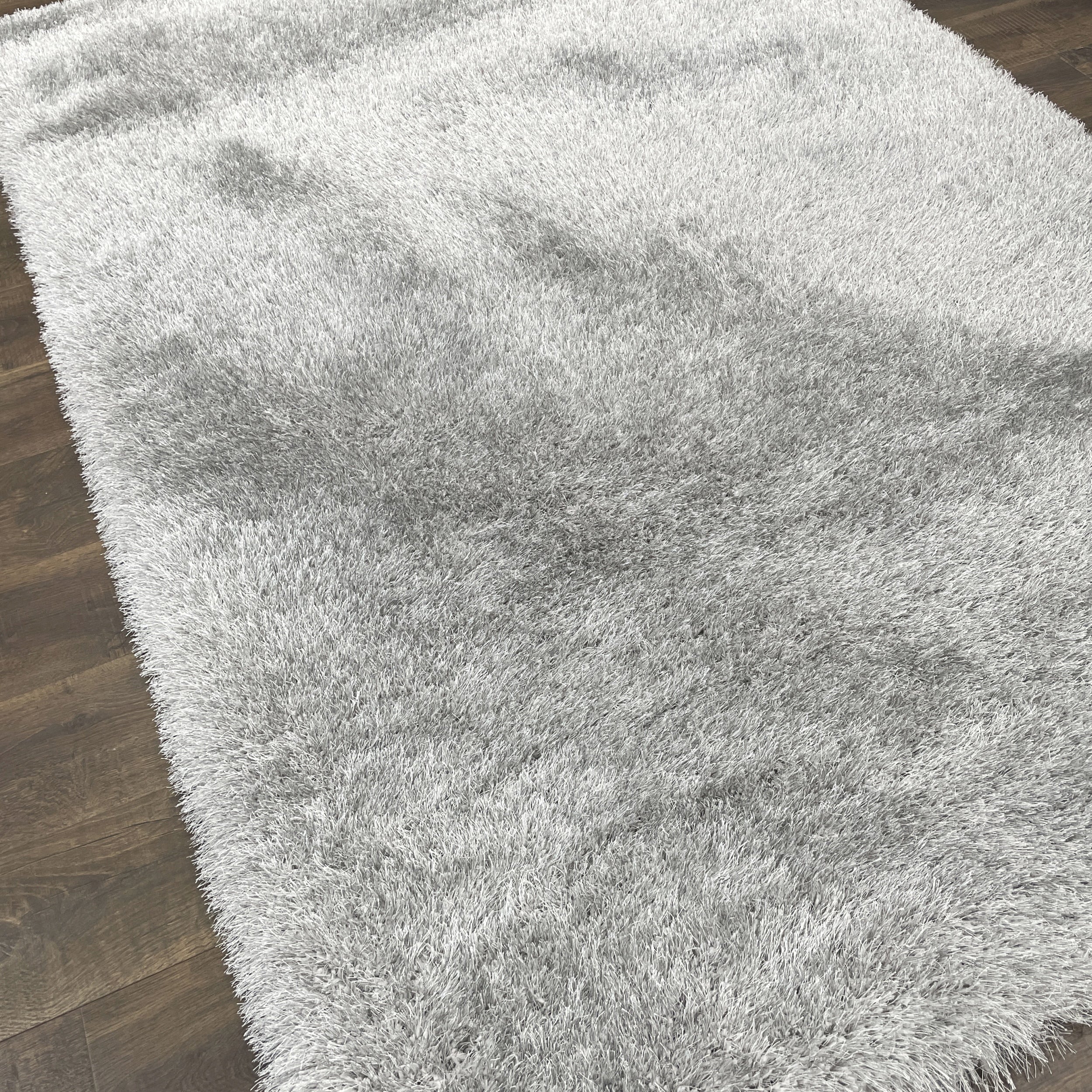 Lily Glam Ultra Plush Platinum Gray Shag Rug with Dense 2.5 Inch Pile - Super Plush