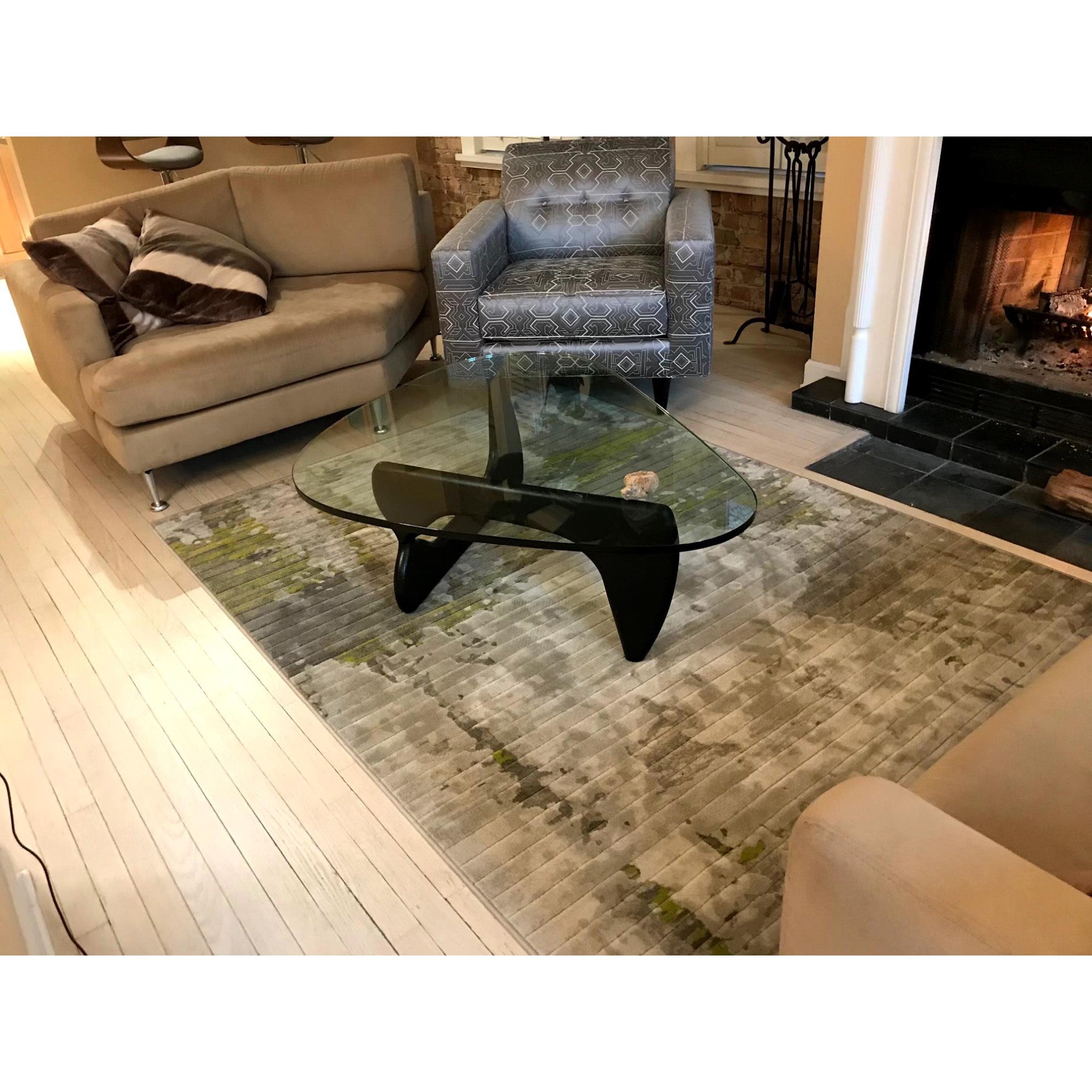 Pacific Abstract Art Green Rug