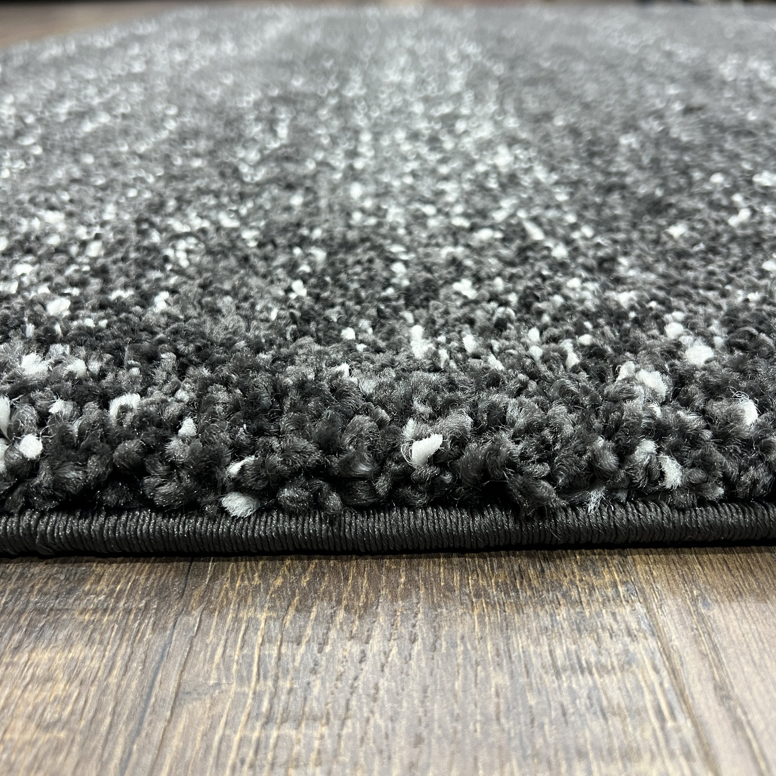 Plush 1-Inch Ultra-Thick, High-Density Luxury Rug in Charcoal Gray