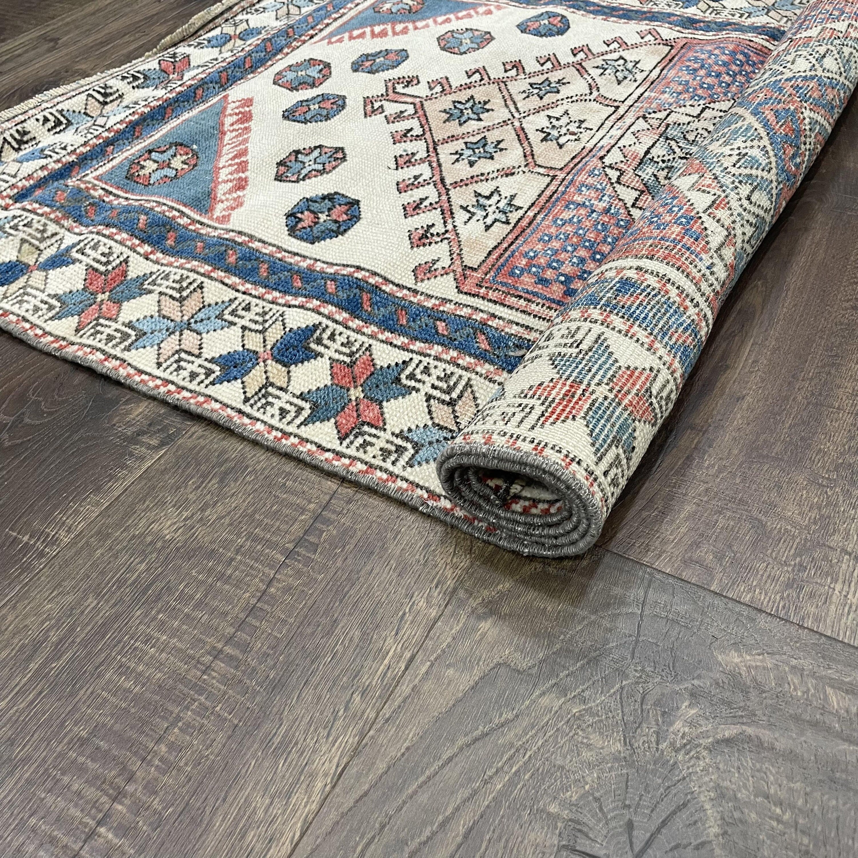 Hand Knotted Wool Rug 3x5: Vintage Distressed Geometric Entryway Rug