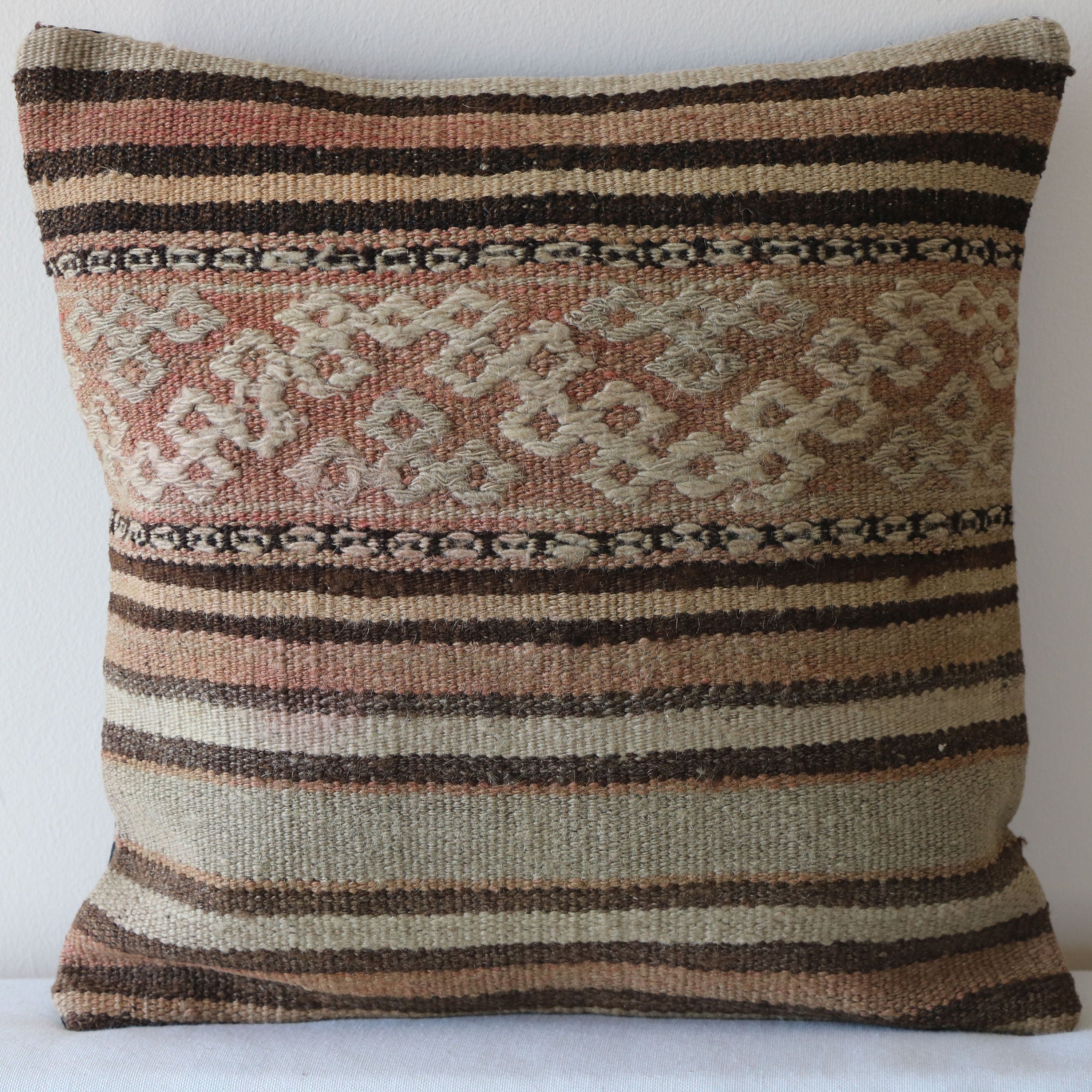 Handmade Kilim Pillow Cover: Vintage Turkish Wool Pillowcase (16x16 Inches)