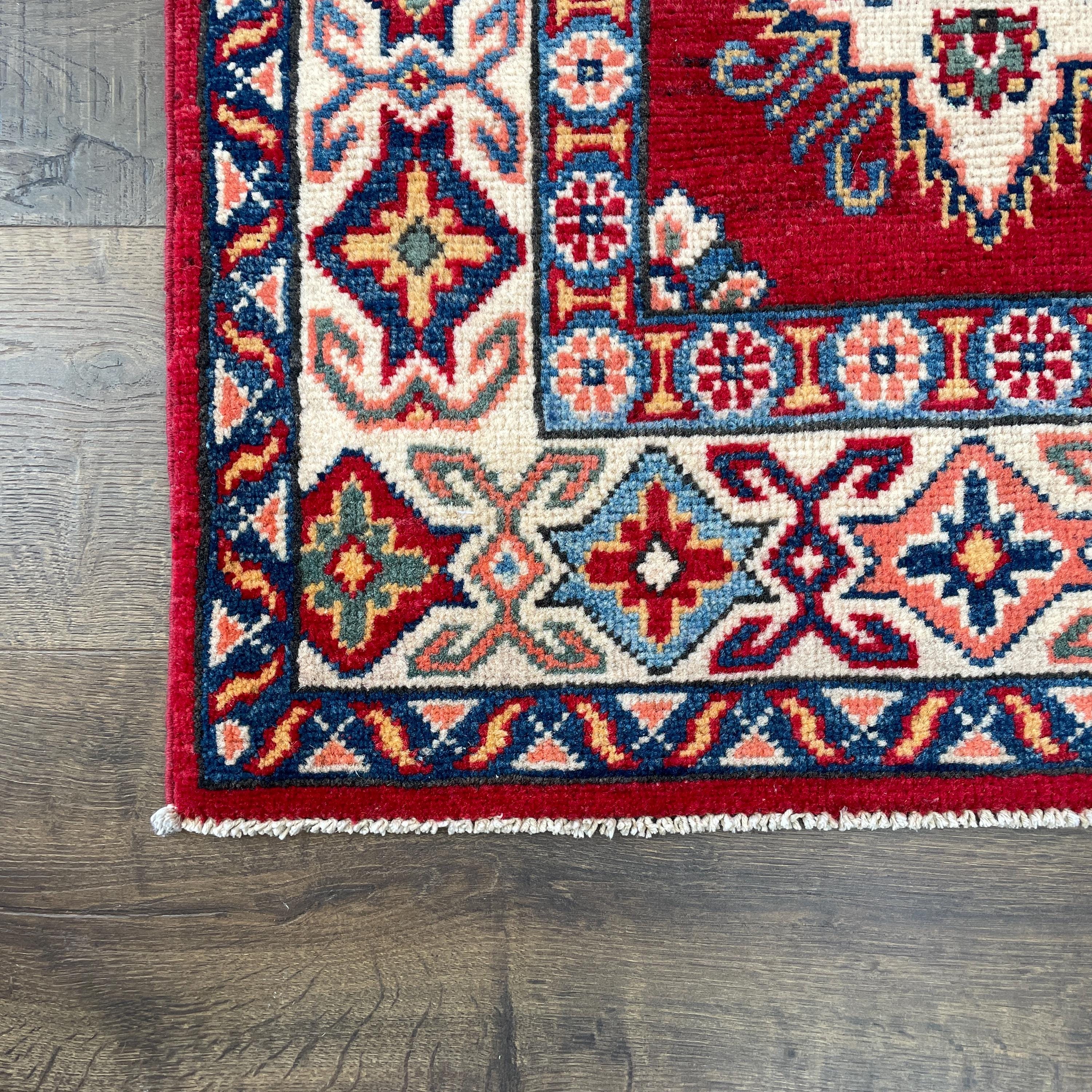 Handmade 4'2"x6'2" Turkish Red Rug – Traditional Geometric Medallion Pattern, Boho Area Rug