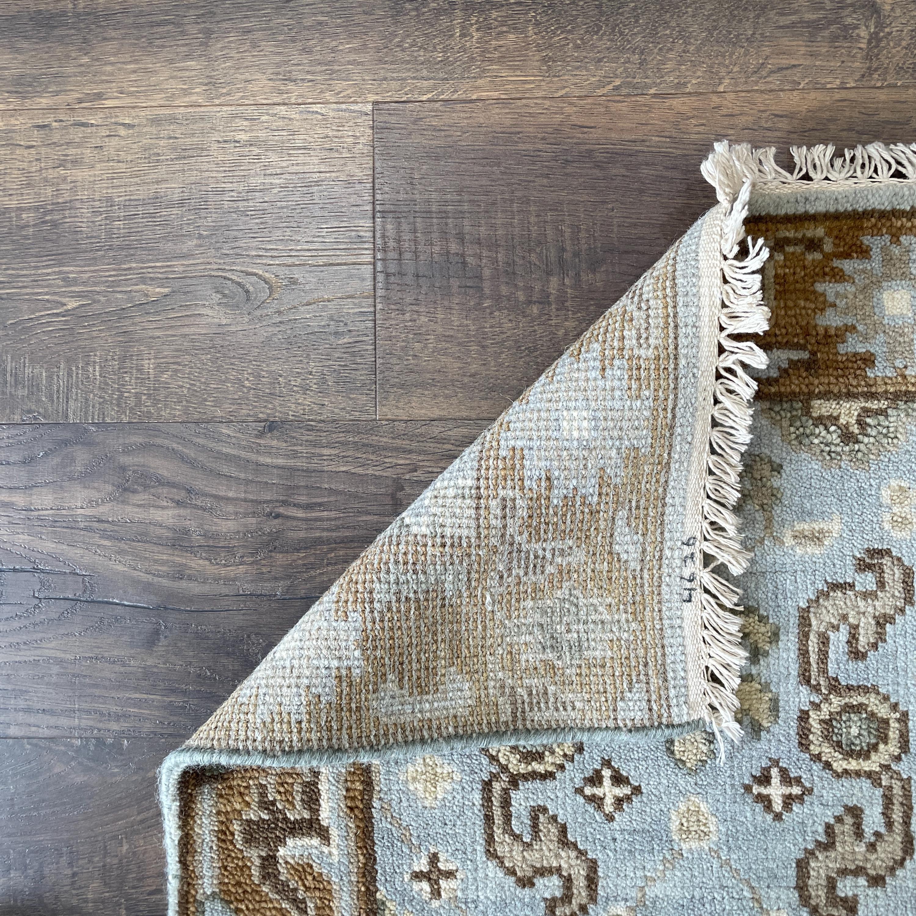 Handmade Wool Accent Rug: Bohemian Small Area Rug (2'1"x3'3")