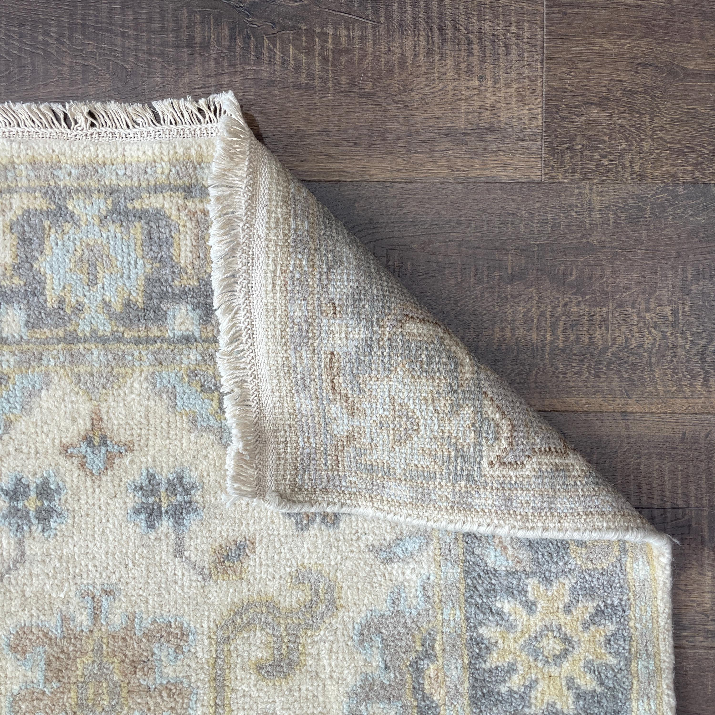 3'1" x 5'2" Handmade Hand-Knotted Wool Rug – Soft Blue and Beige Area Rug