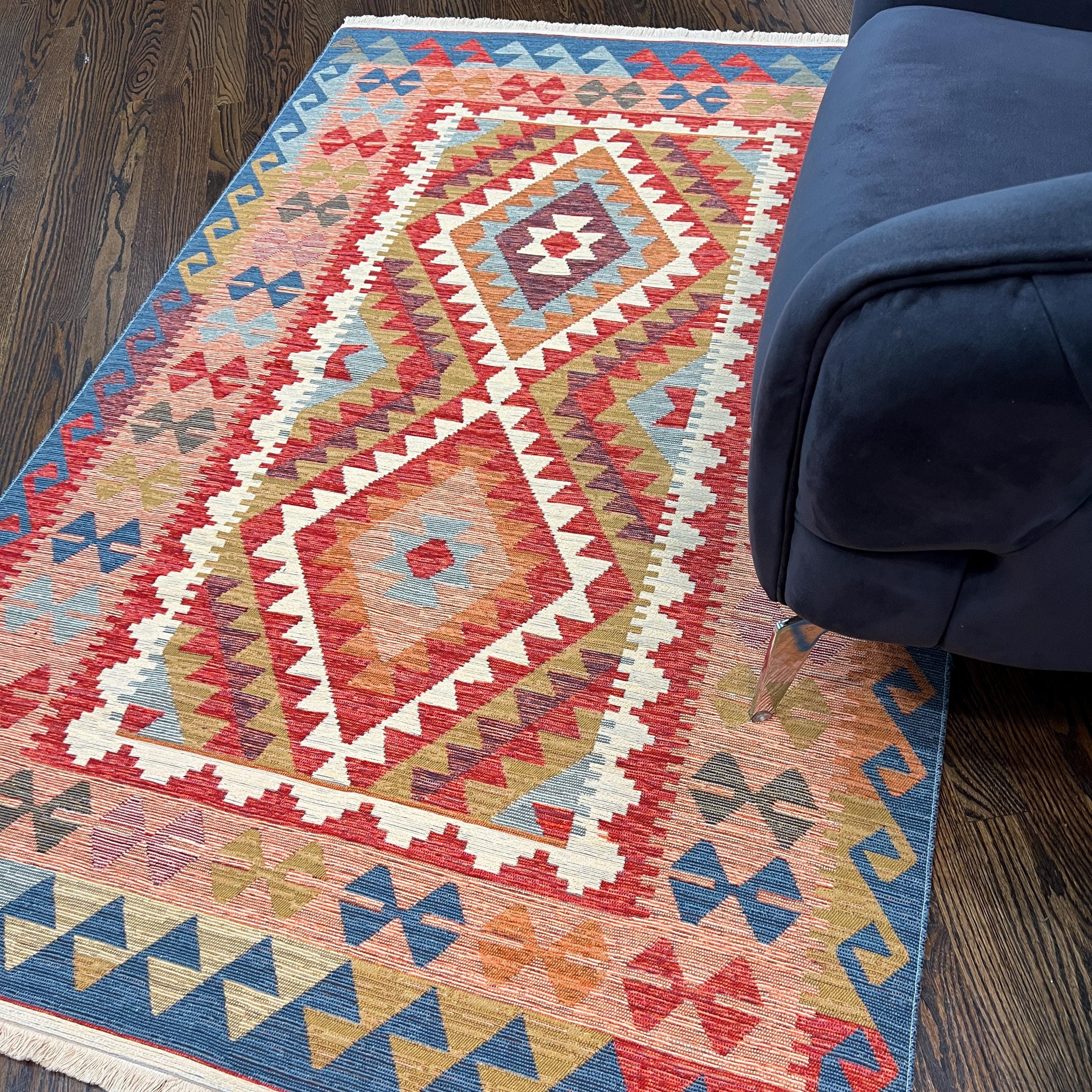 Bohemian Kilim Rug: Woven Cotton Tribal Flatweave - Warm Rich Colors