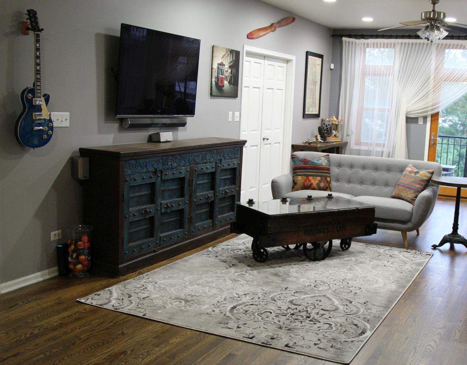 Damask Gray & White Rug