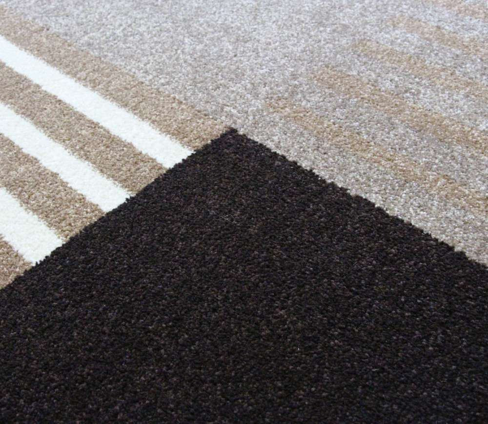 Geometric Checker Brown Rug