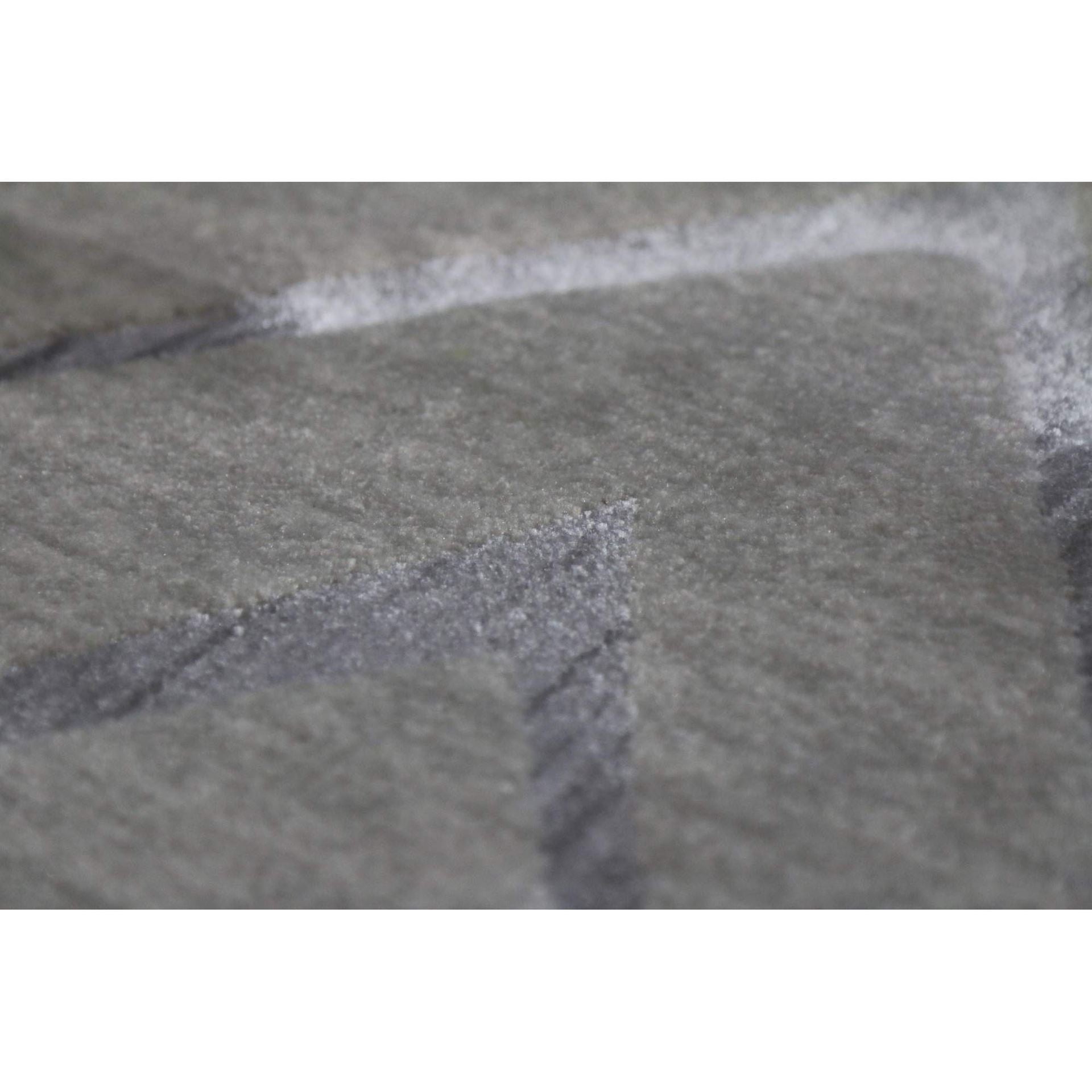 Shimmer Diamond Trellis Rug
