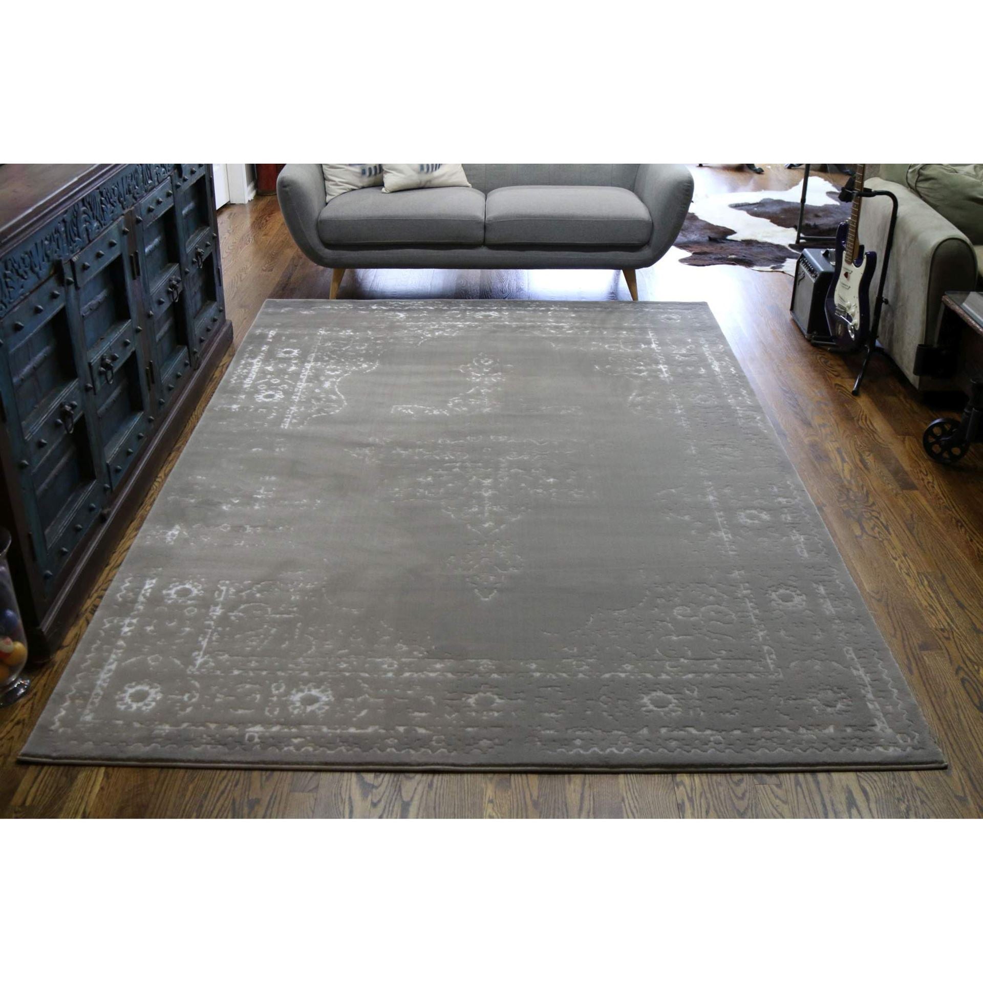 Shimmer Medallion Vintage Rug