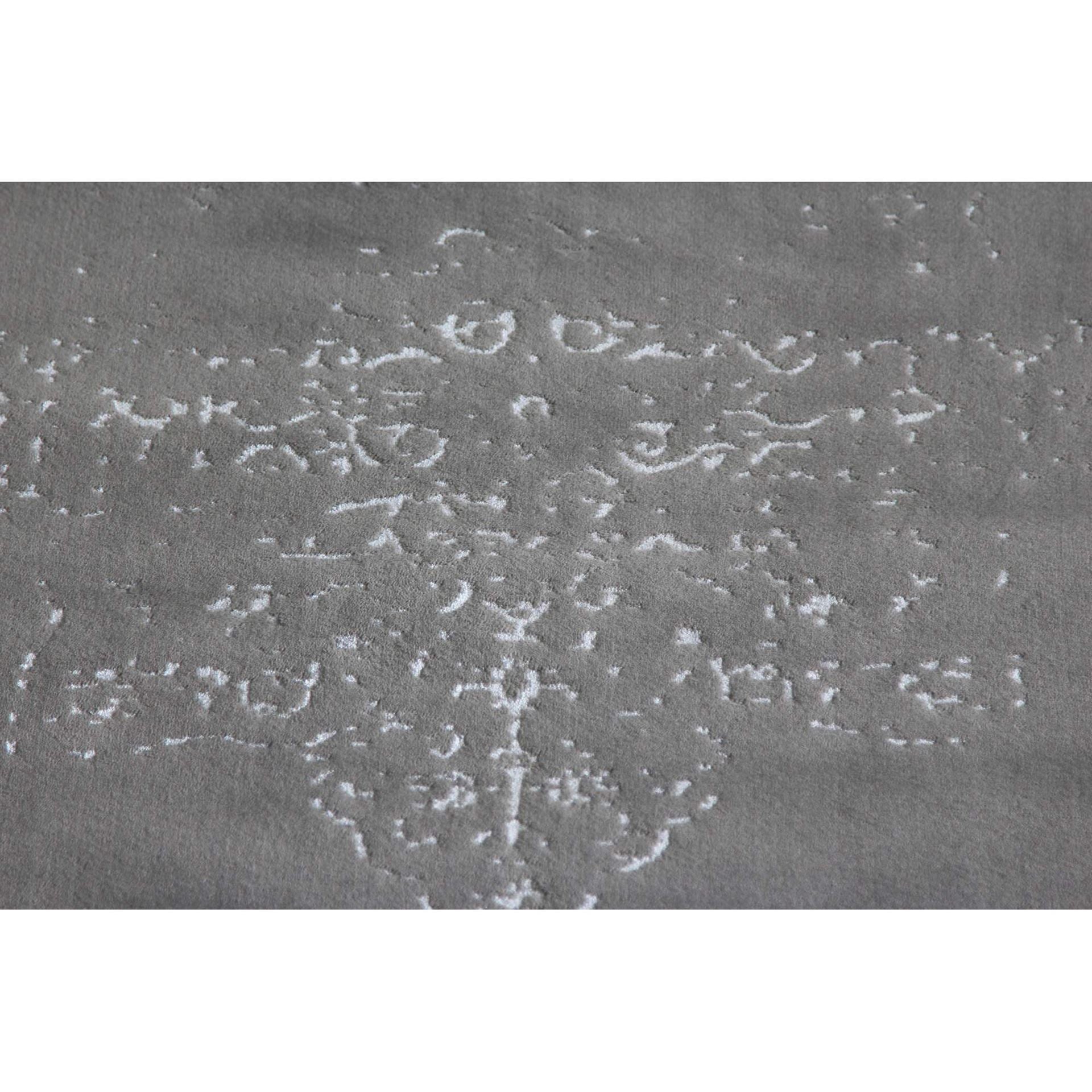 Shimmer Medallion Vintage Rug
