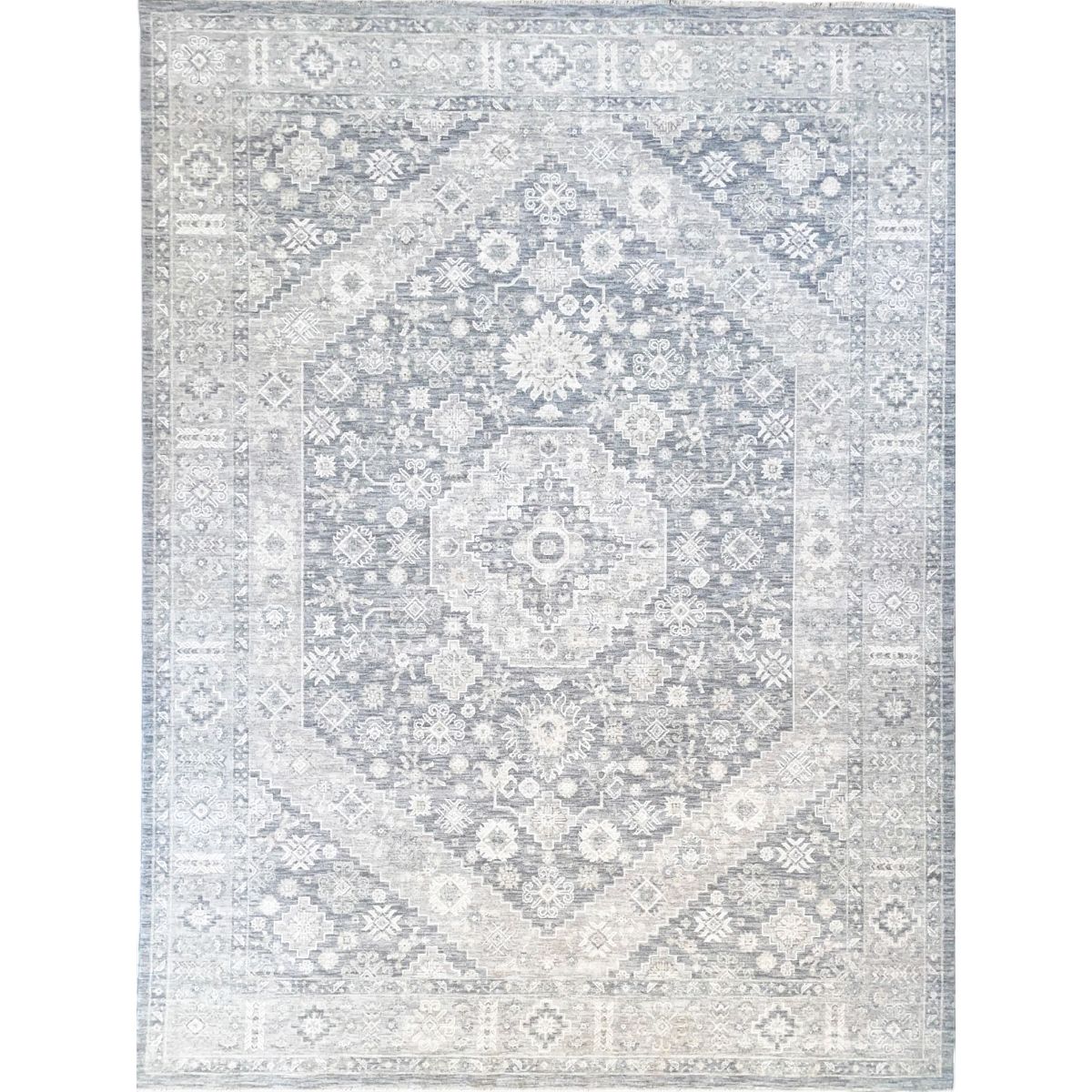 Sisley Distressed Gray Silver Vintage Medallion Rug