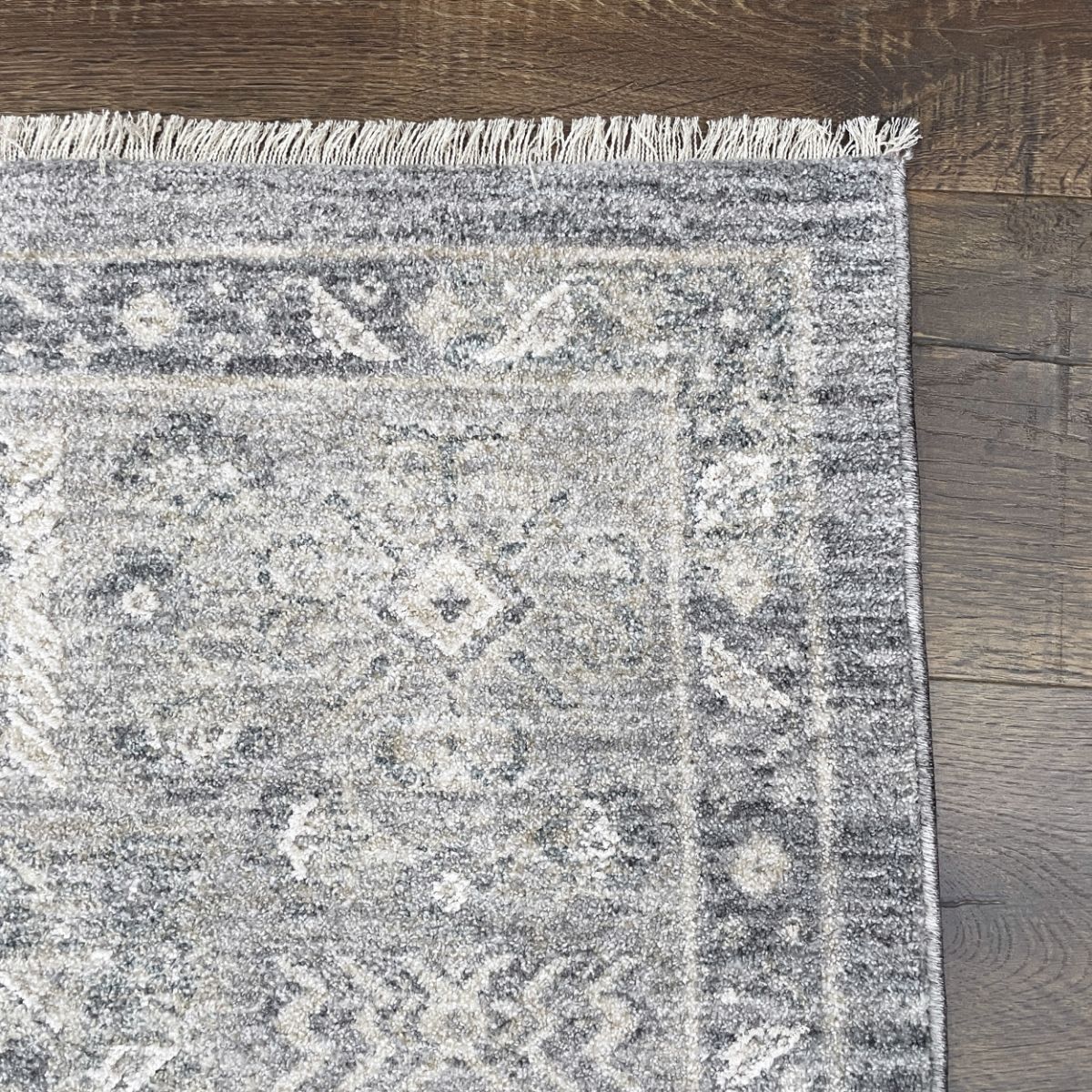 Sisley Distressed Gray Silver Vintage Medallion Rug