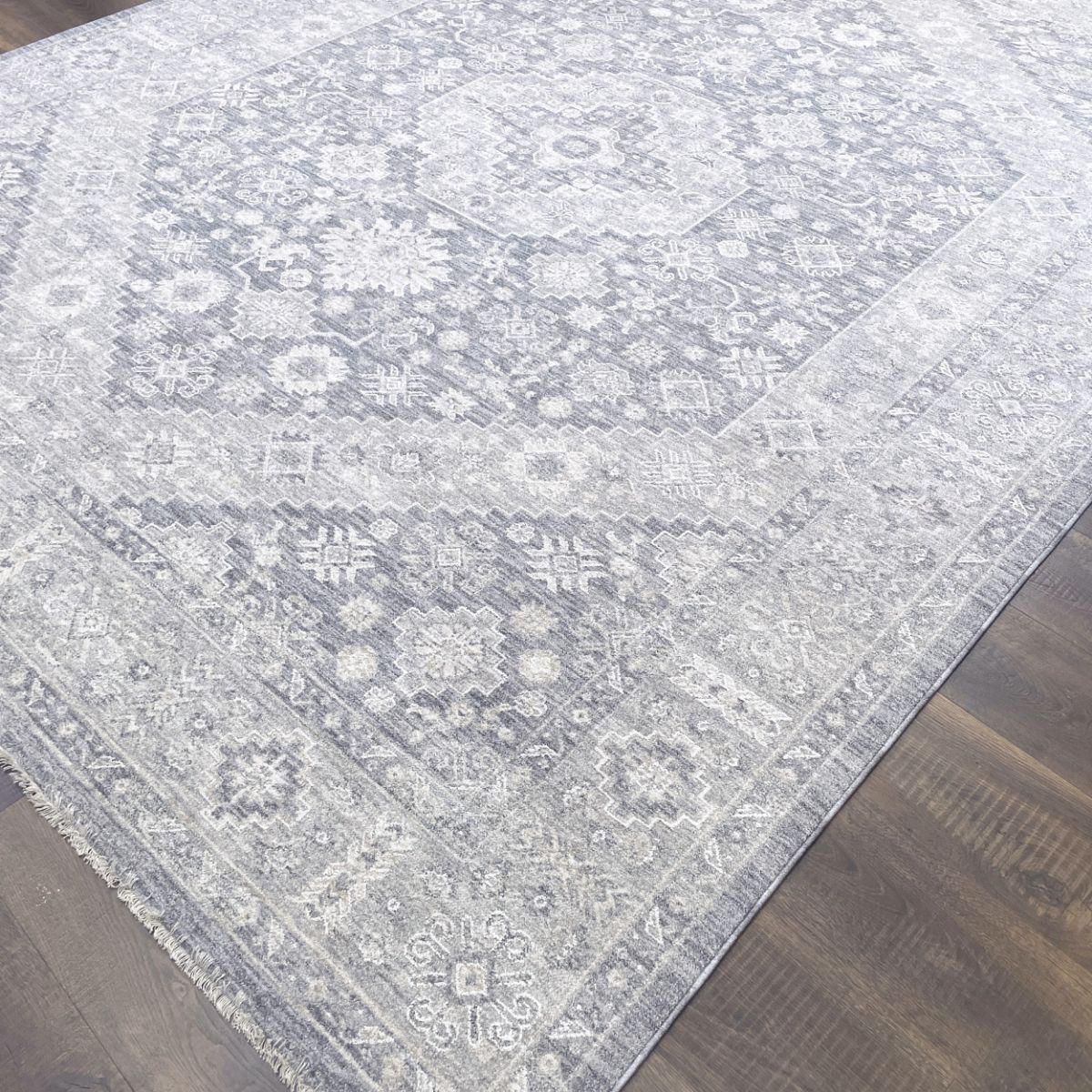 Sisley Distressed Gray Silver Vintage Medallion Rug