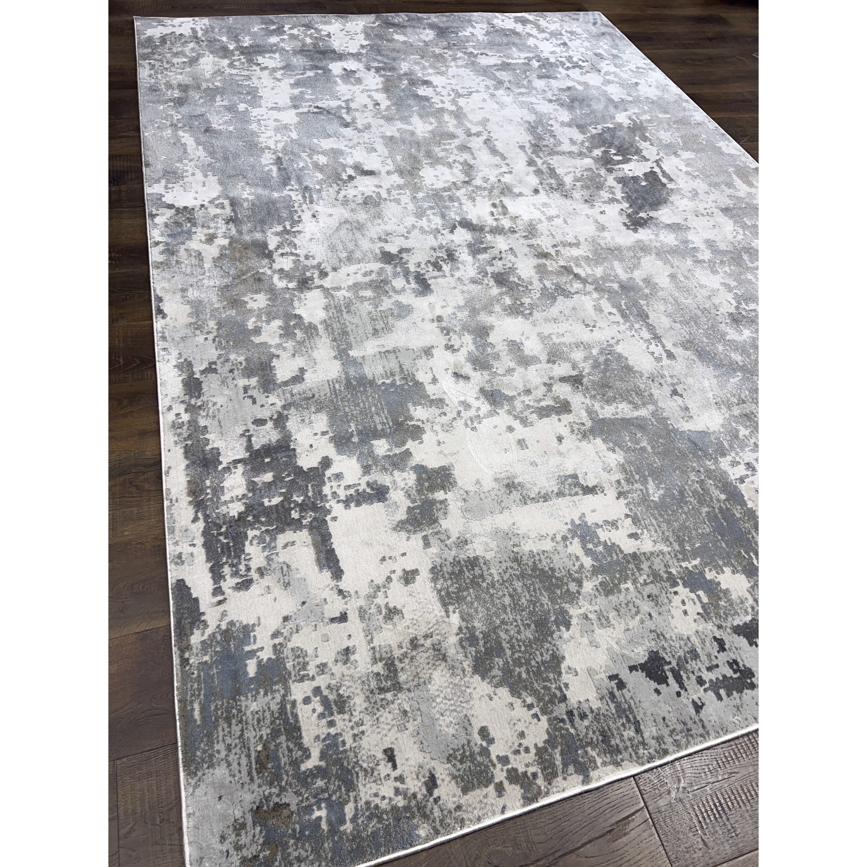 Exquisite Silver and Gray Abstract Rug