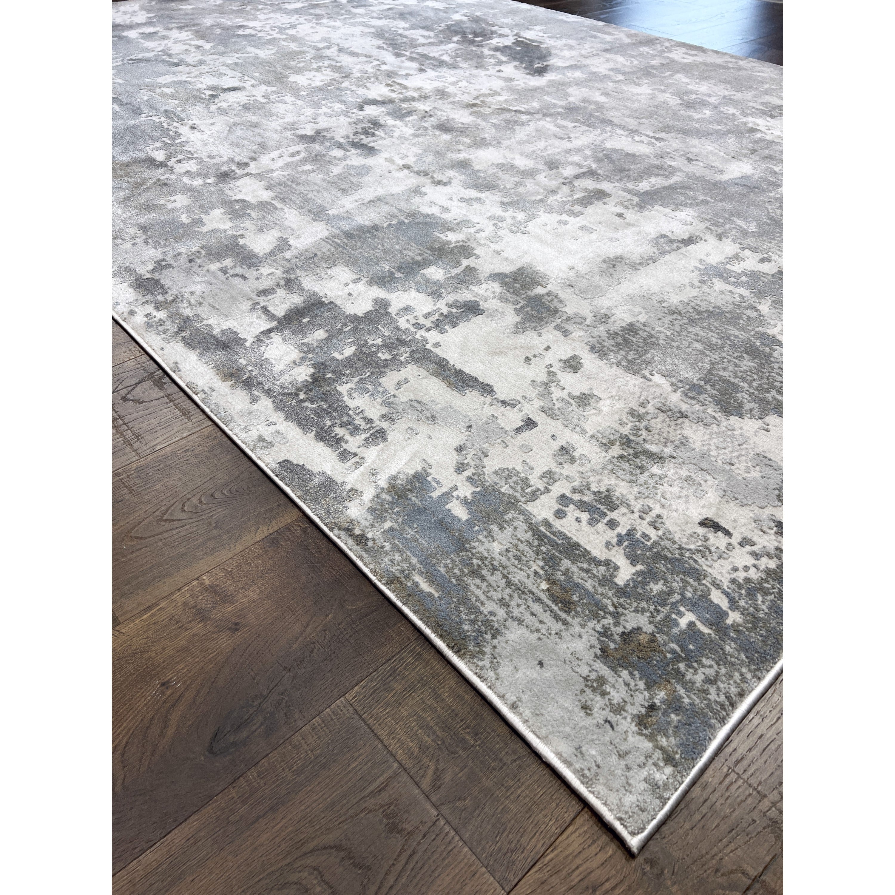Exquisite Silver and Gray Abstract Rug
