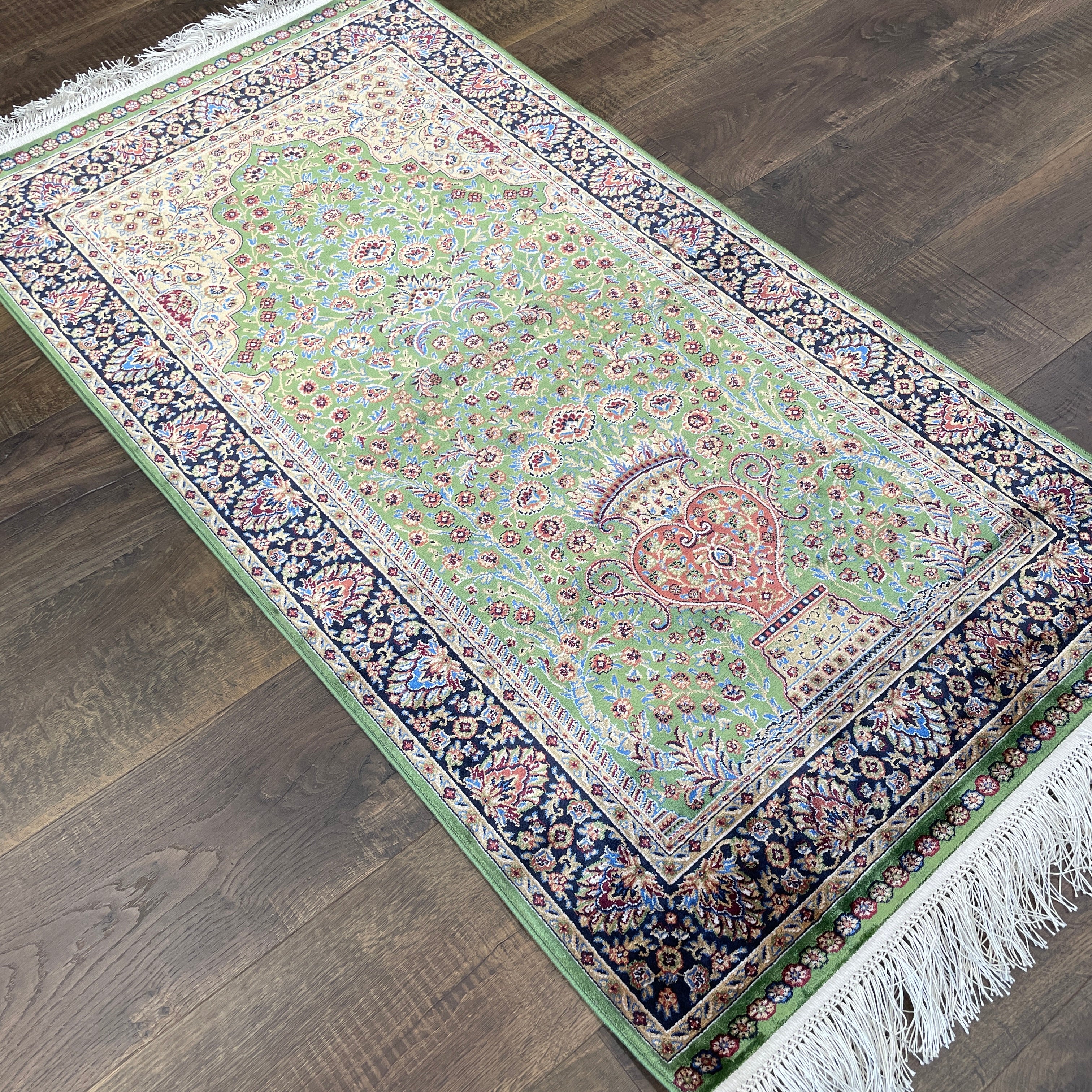 2'2"x4'3" Green Modal Silk Rug