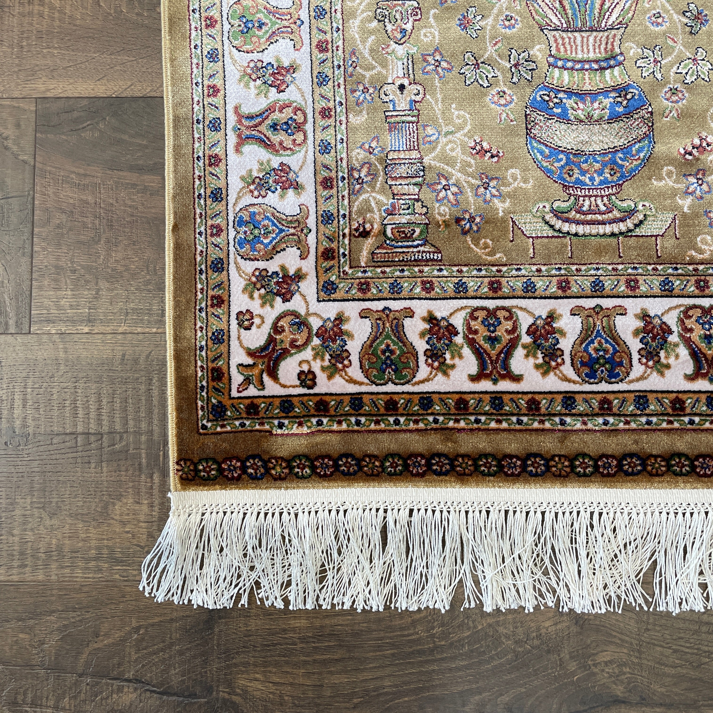 2'2"x4'3" Modal Silk Rug