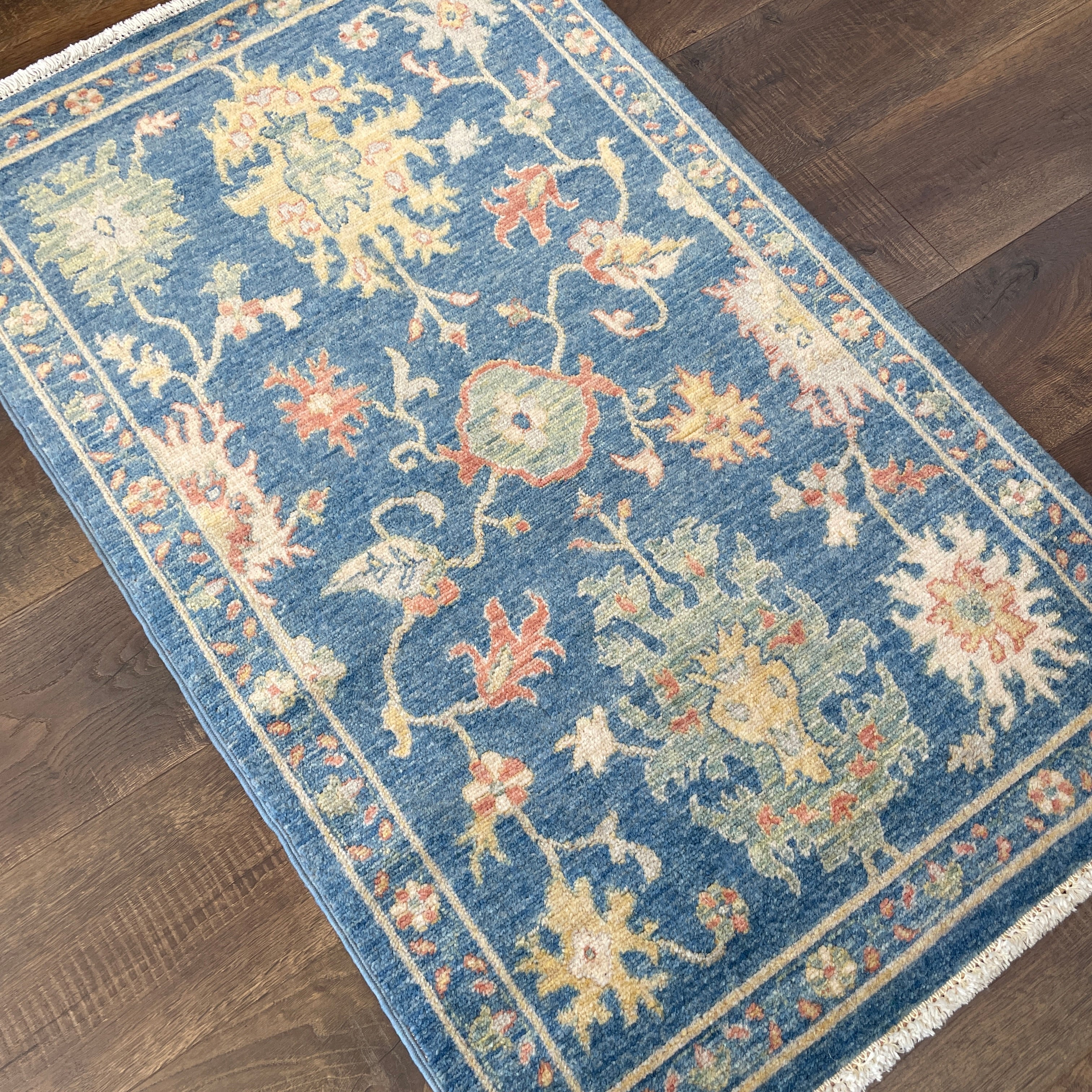 Hand-Spun Vegetable Dye Rich Blue Floral Accent Rug, 2'5" x 4'