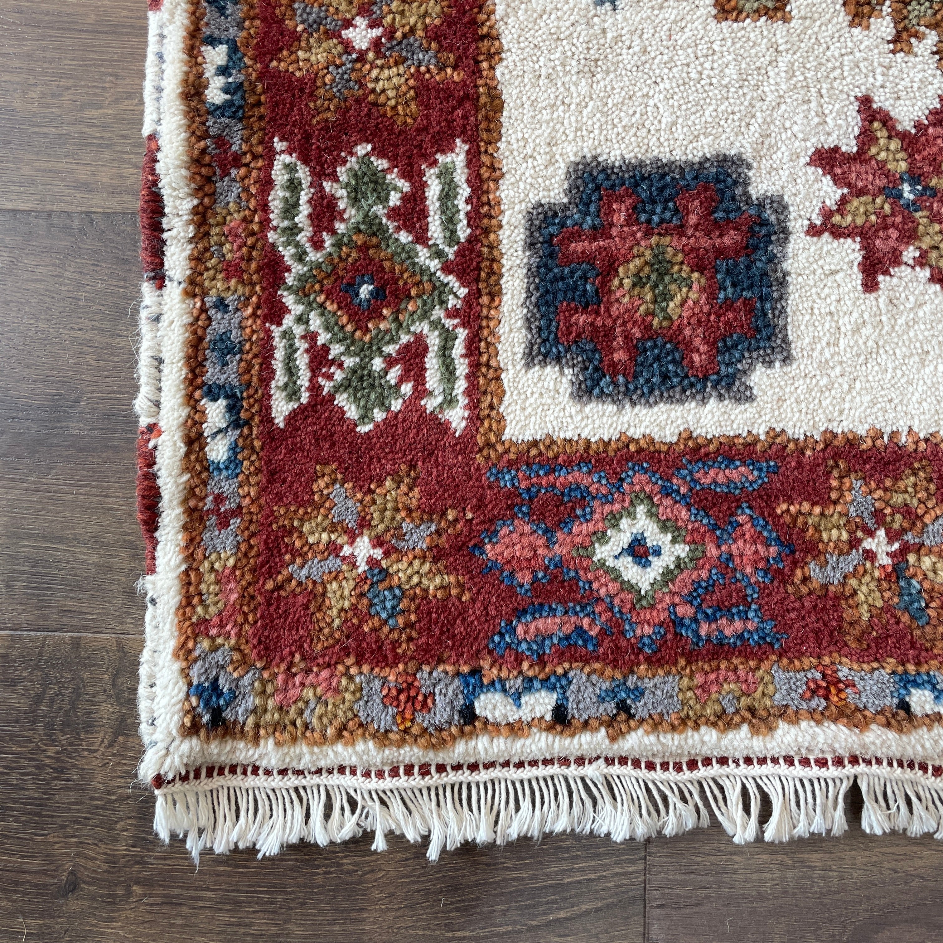 2'10"x8'3" Handmade Wool Runner Rug