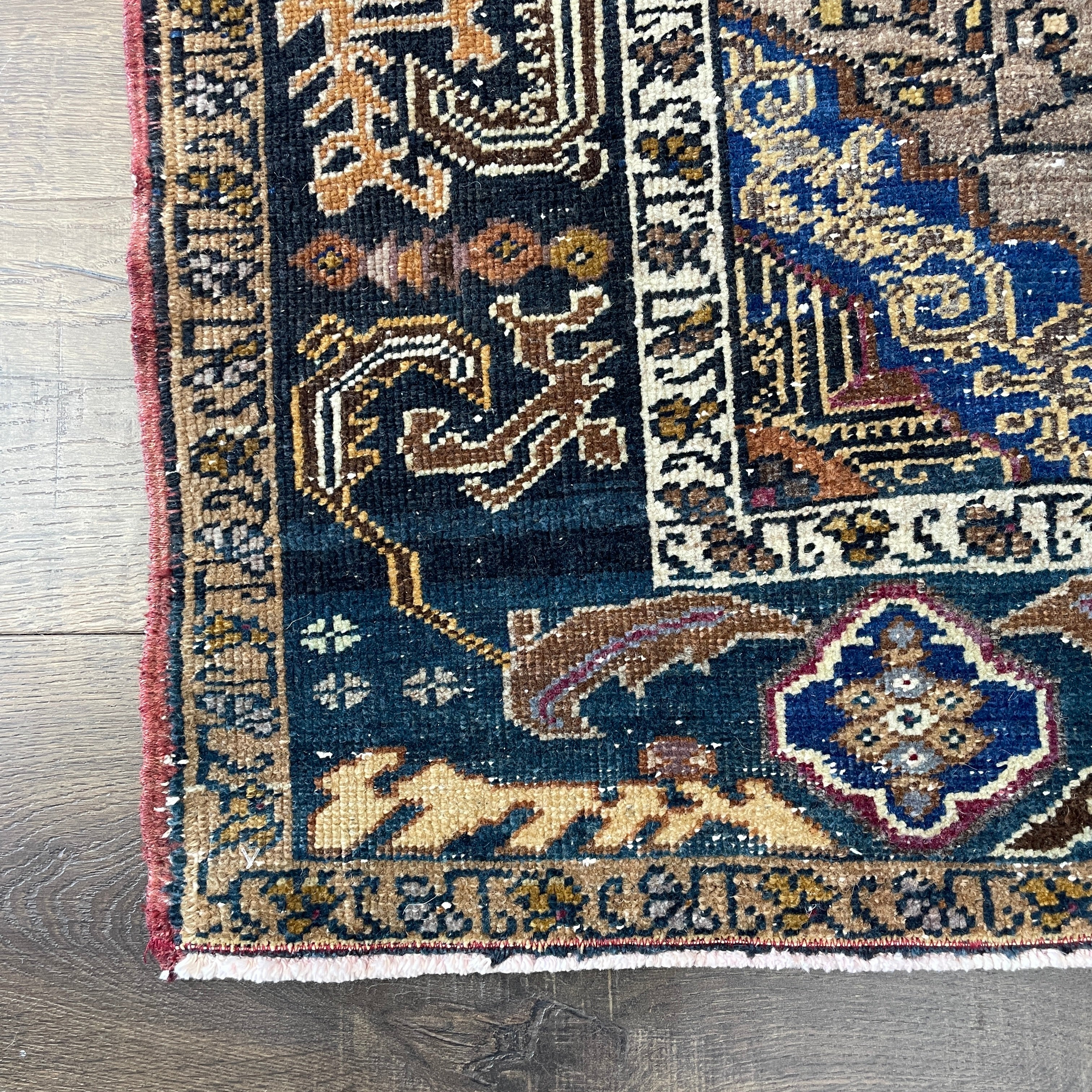 Vintage Style Medallion Handmade Wool Rug 4'6"x6'10"