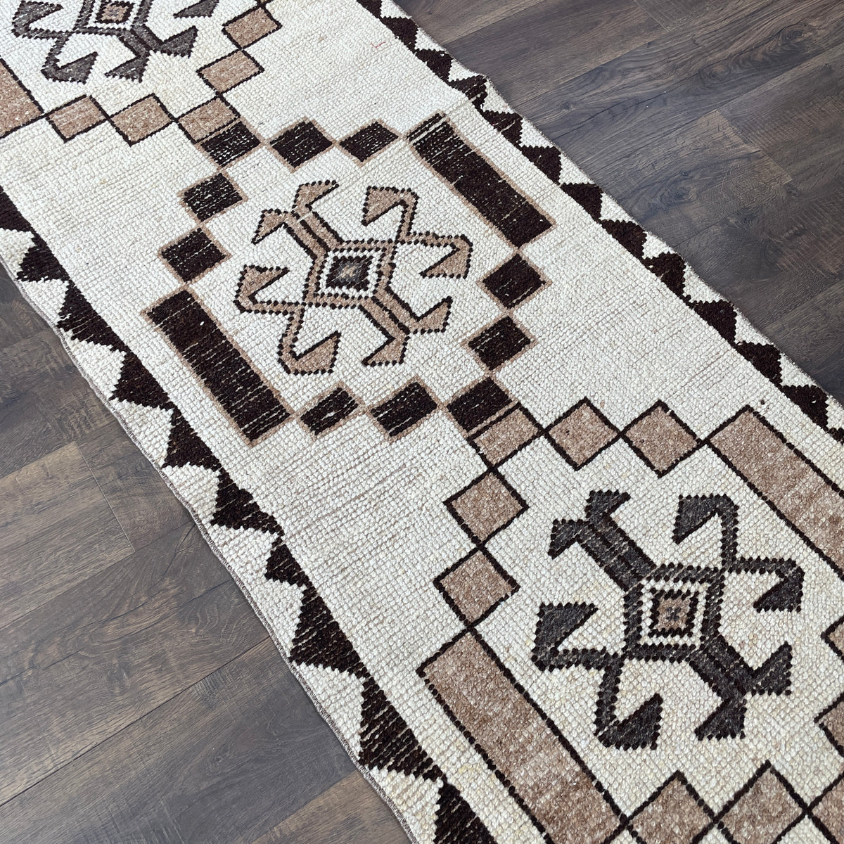 Vintage Runner Rug 2'9" x 11'5" – Neutral Beige & Brown Handmade Wool Geometric Hallway Rug