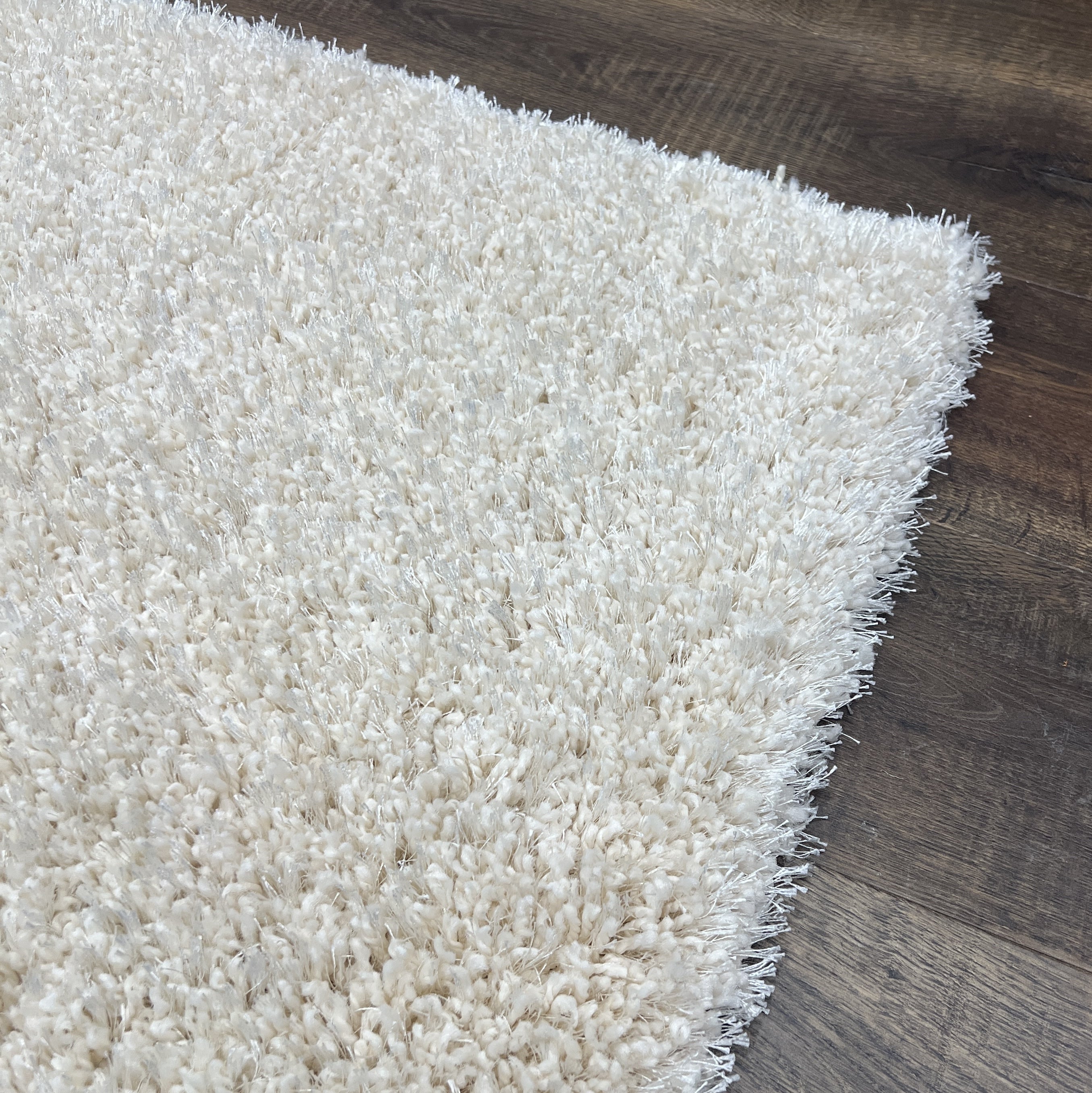 Supershine Ultra Soft Ivory Off-White Shag Rug