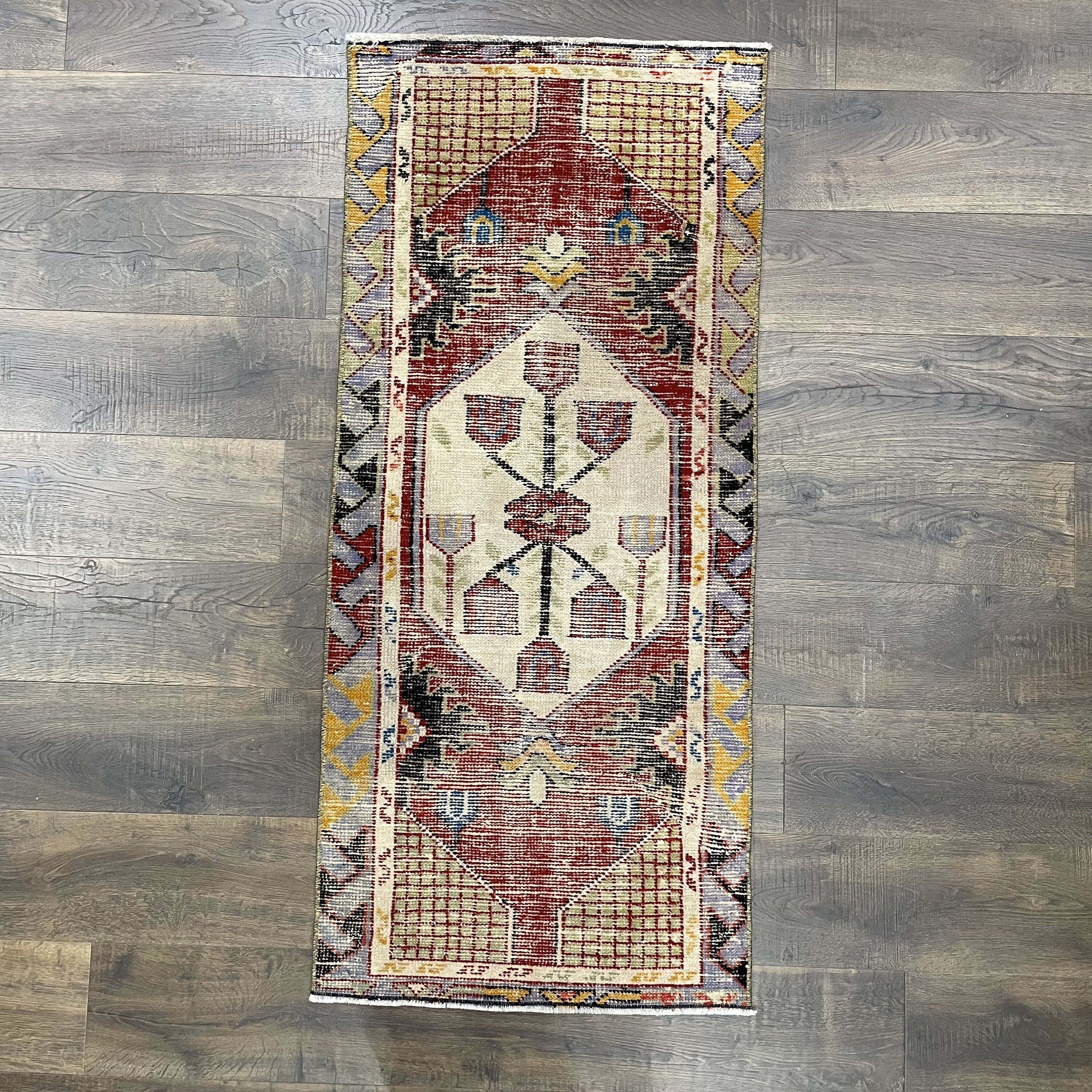 5 FT Runner Turkish Distressed Handmade Wool Rug - 2'2"x4'10"