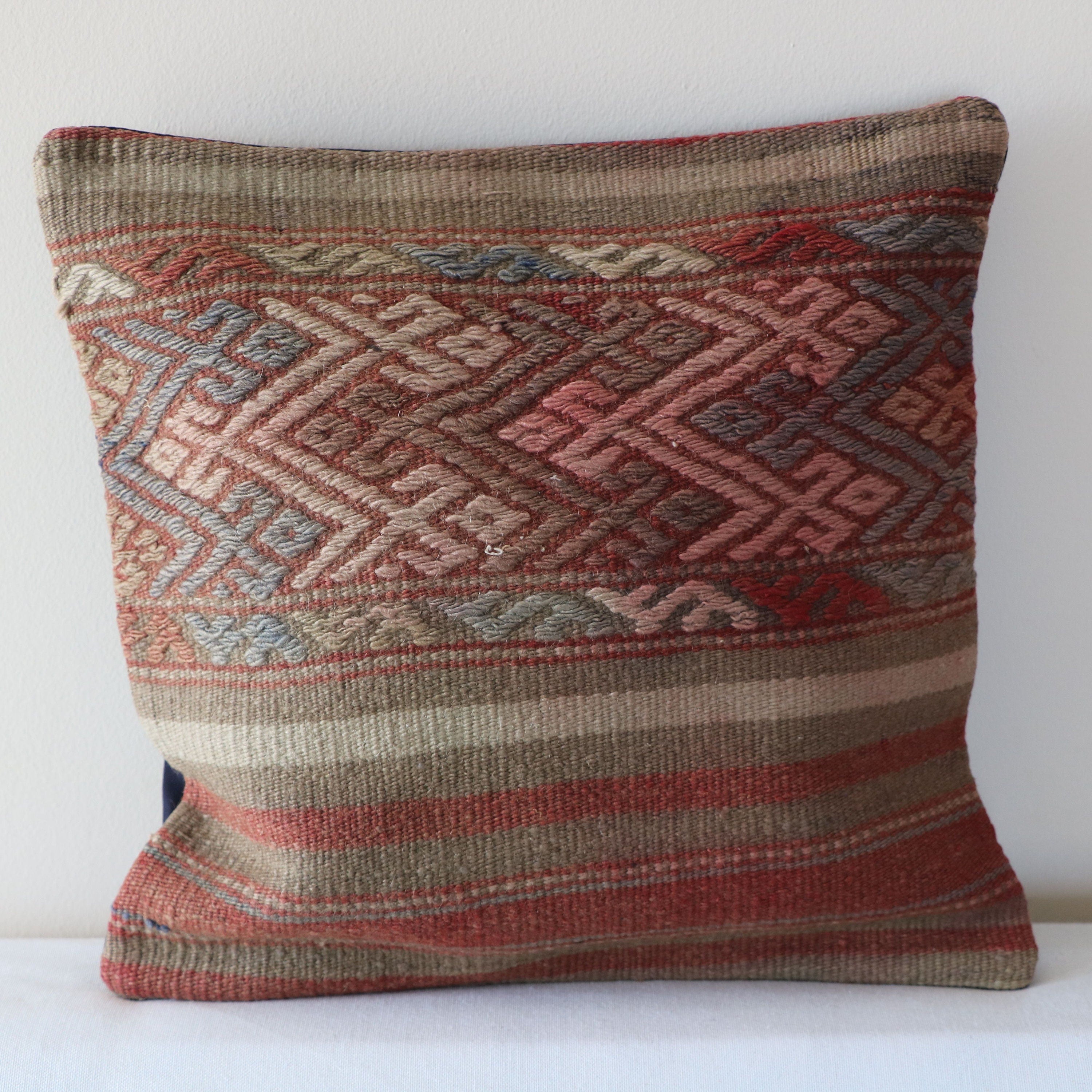 Boho-Chic Pillow Rose Pink Rug Kilim Pillowcase Handmade Vintage Home Decor