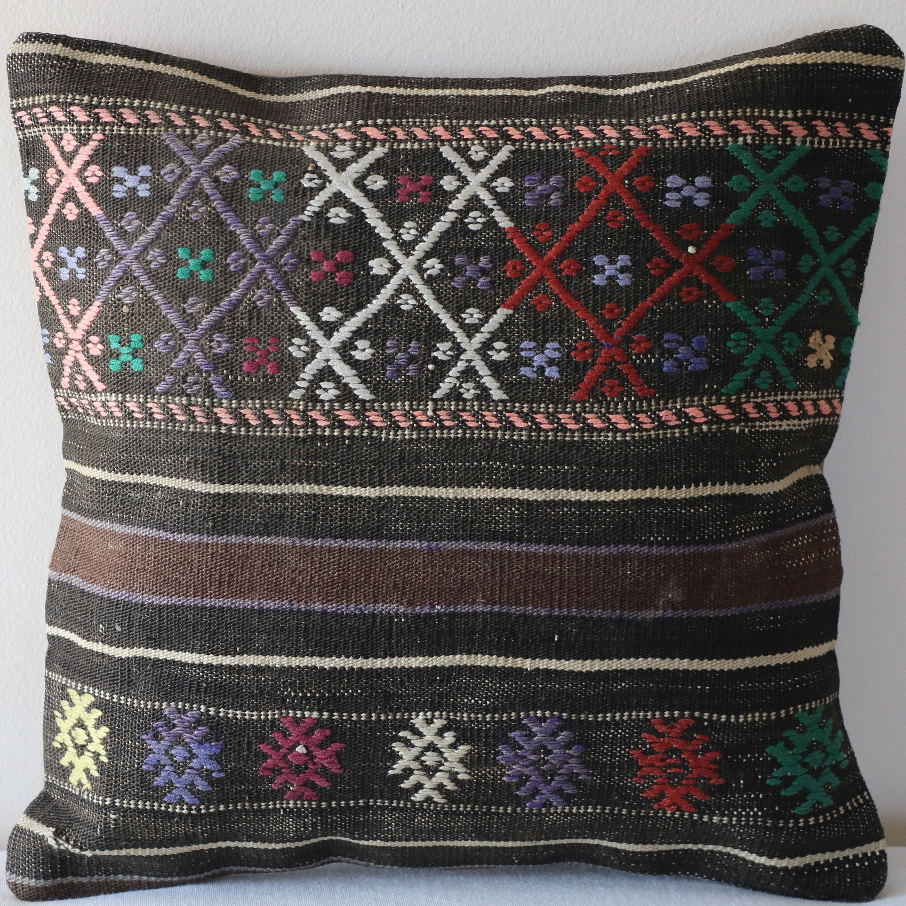 Vintage Kilim Pillow Cover: Handwoven Turkish Wool, 16x16 Inch