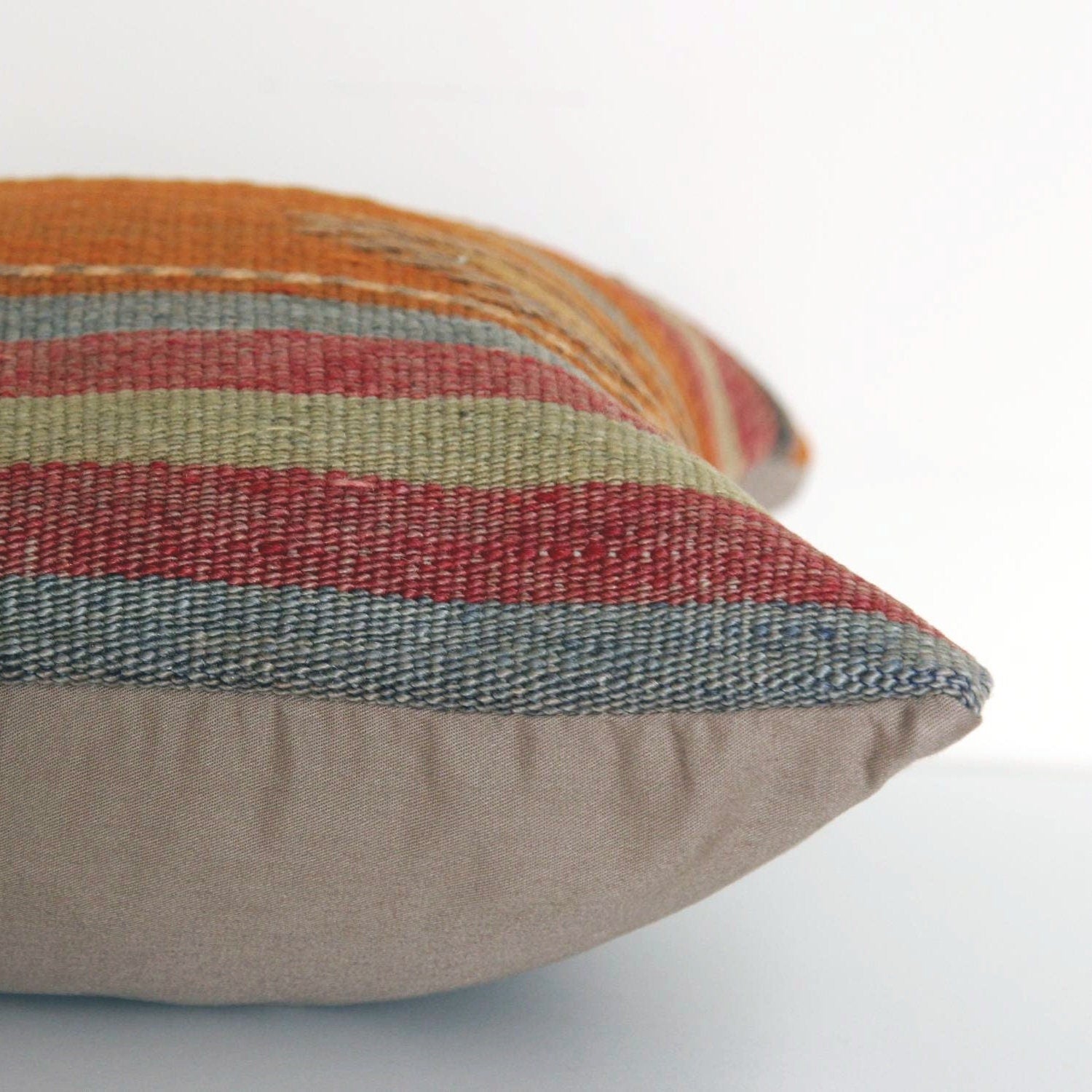 Vintage Kilim Wool Pillow Cover: Handwoven Turkish Throw Cushion (16x16)