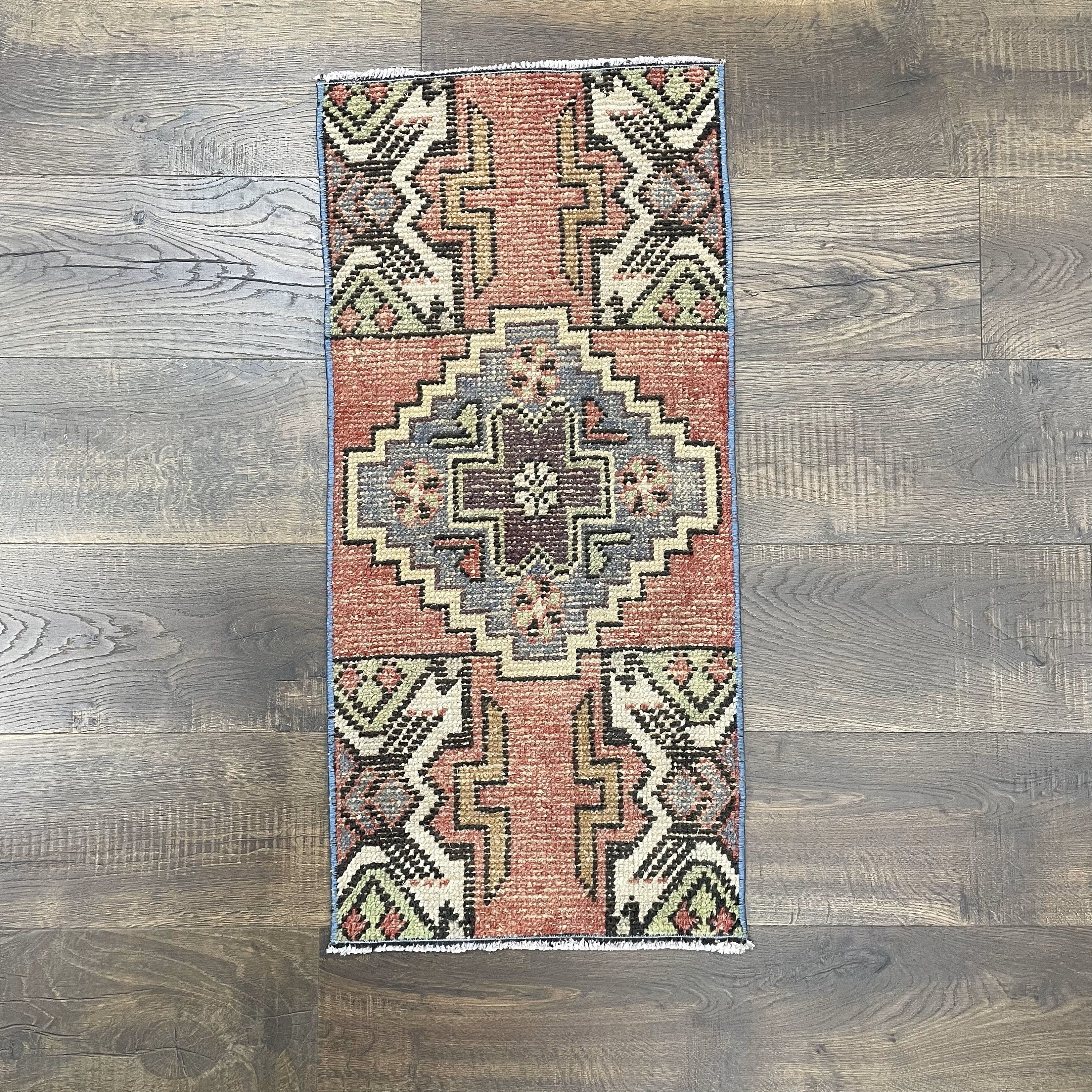 Hand-Knotted Cappadocia Wool Rug: Small Vintage Turkish Rug (1.5x3)