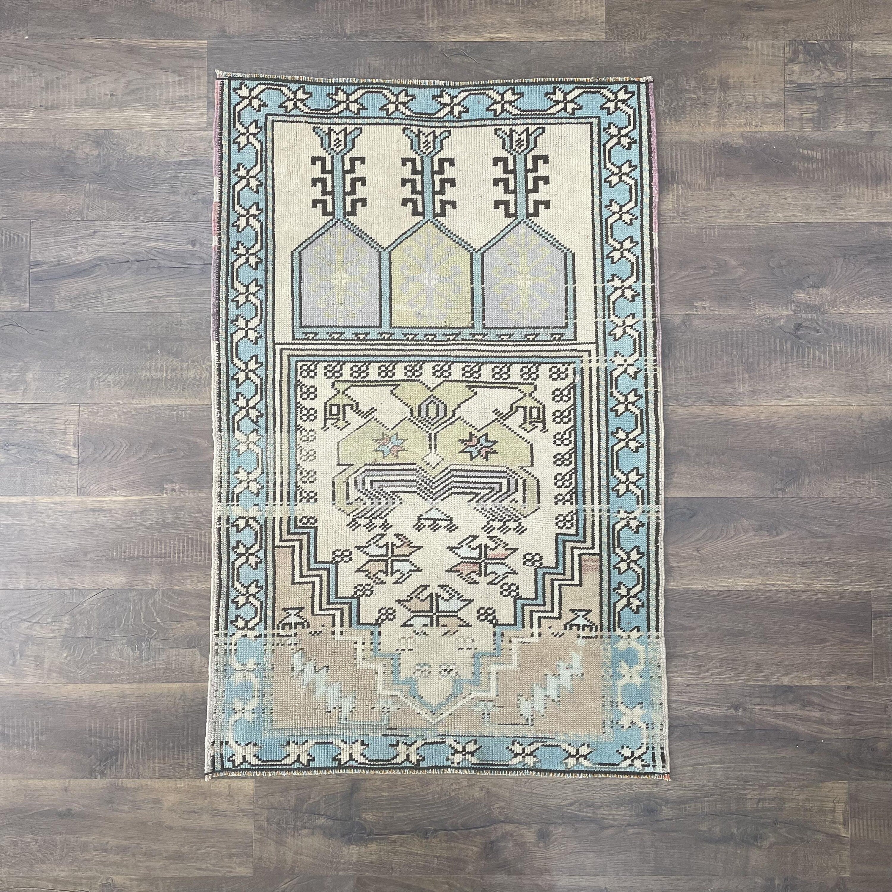 Hand-Knotted Wool Rug (3x5): Vintage Turkish Oastel Neutral Blue