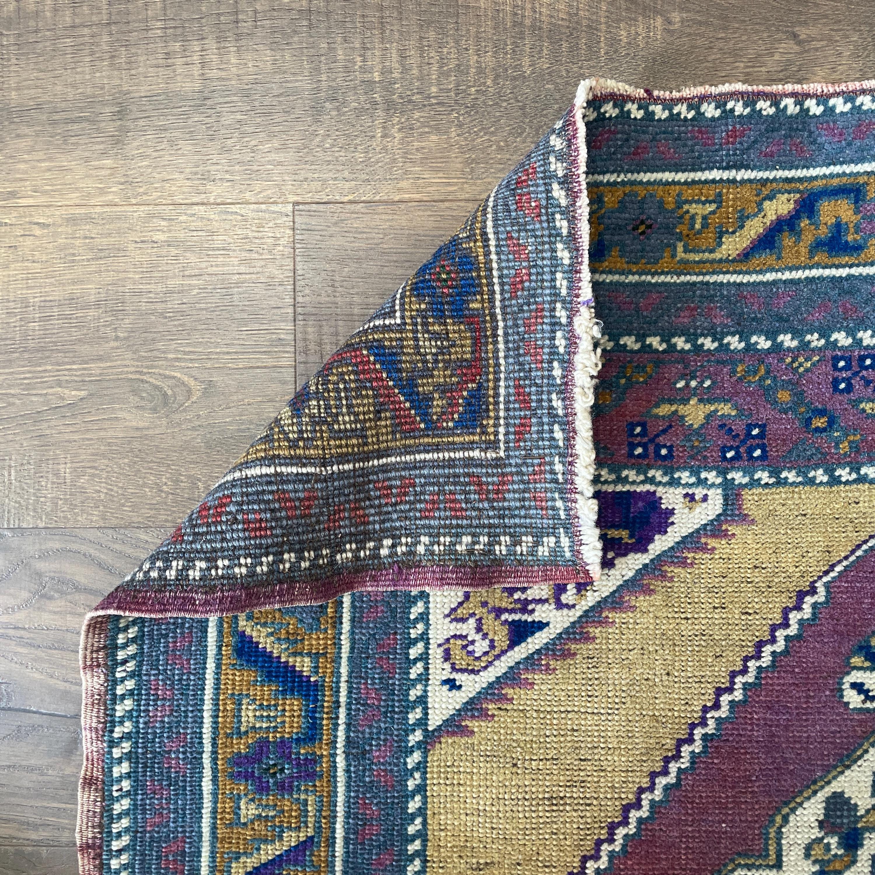 Handmade Wool Area Rug (3'x4'6") - Turkish Vintage-Inspired Design