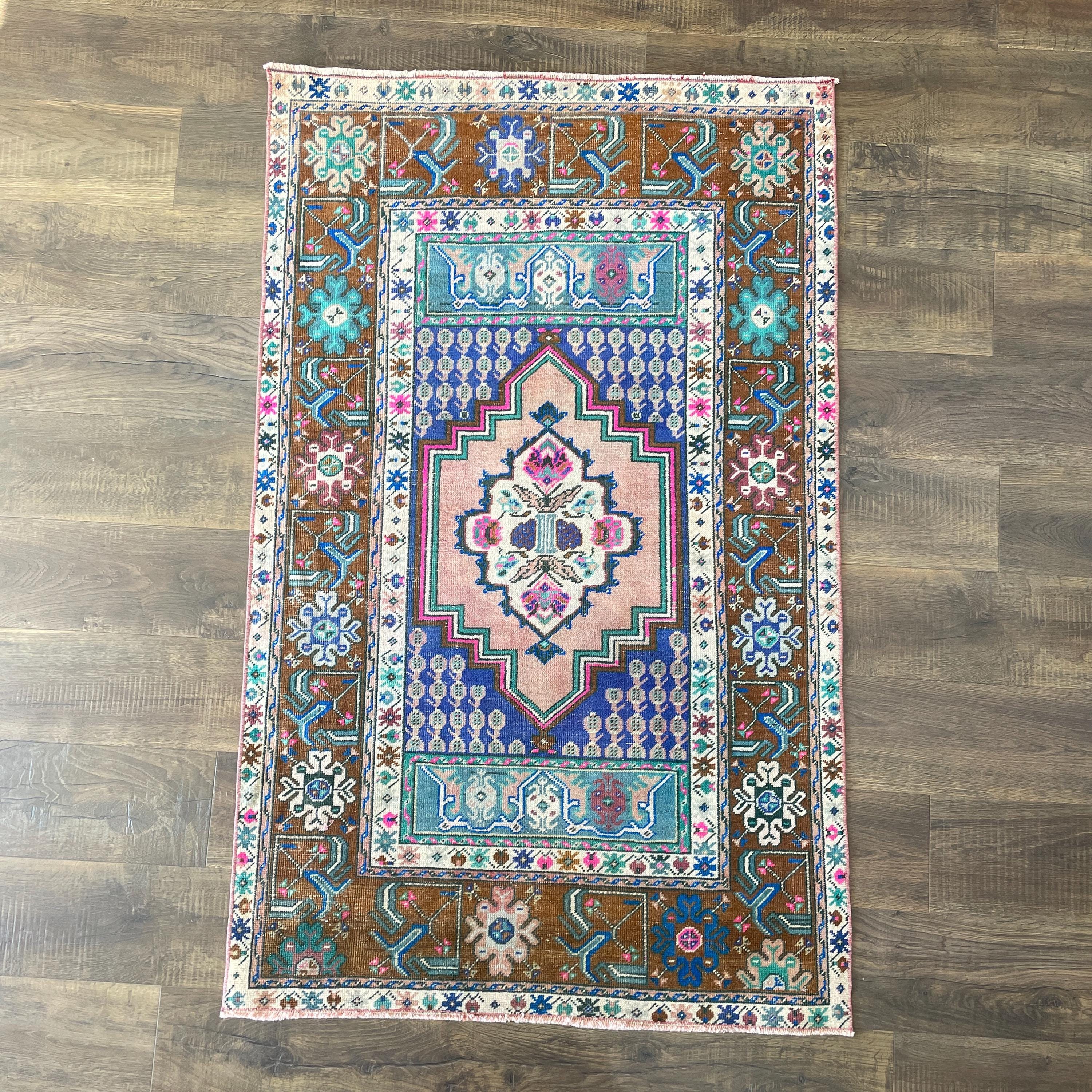 3'4"x5'4" Handmade Wool Rug - Turkish Vintage Area Rug, Eco-Friendly Home Decor