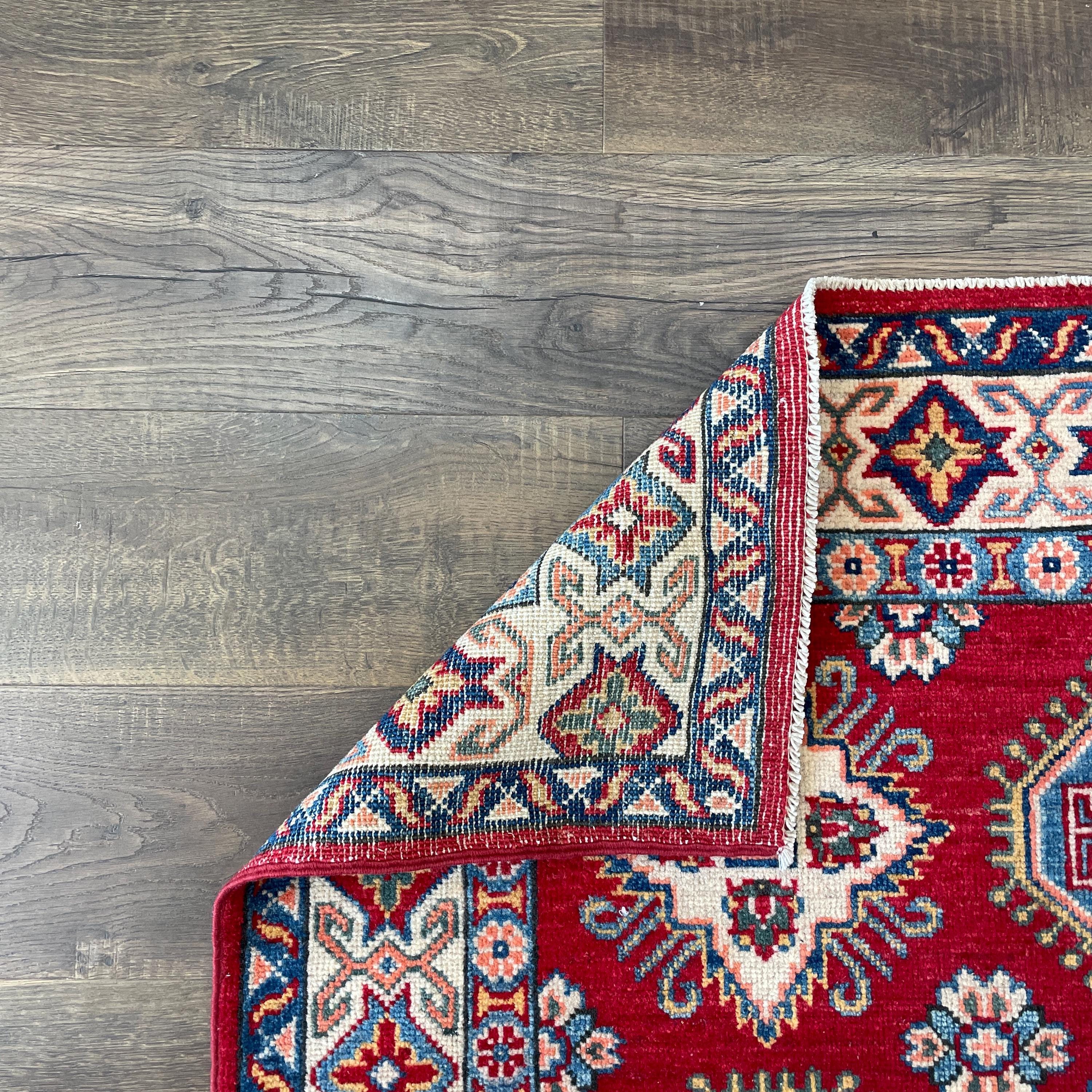 Handmade 4'2"x6'2" Turkish Red Rug – Traditional Geometric Medallion Pattern, Boho Area Rug