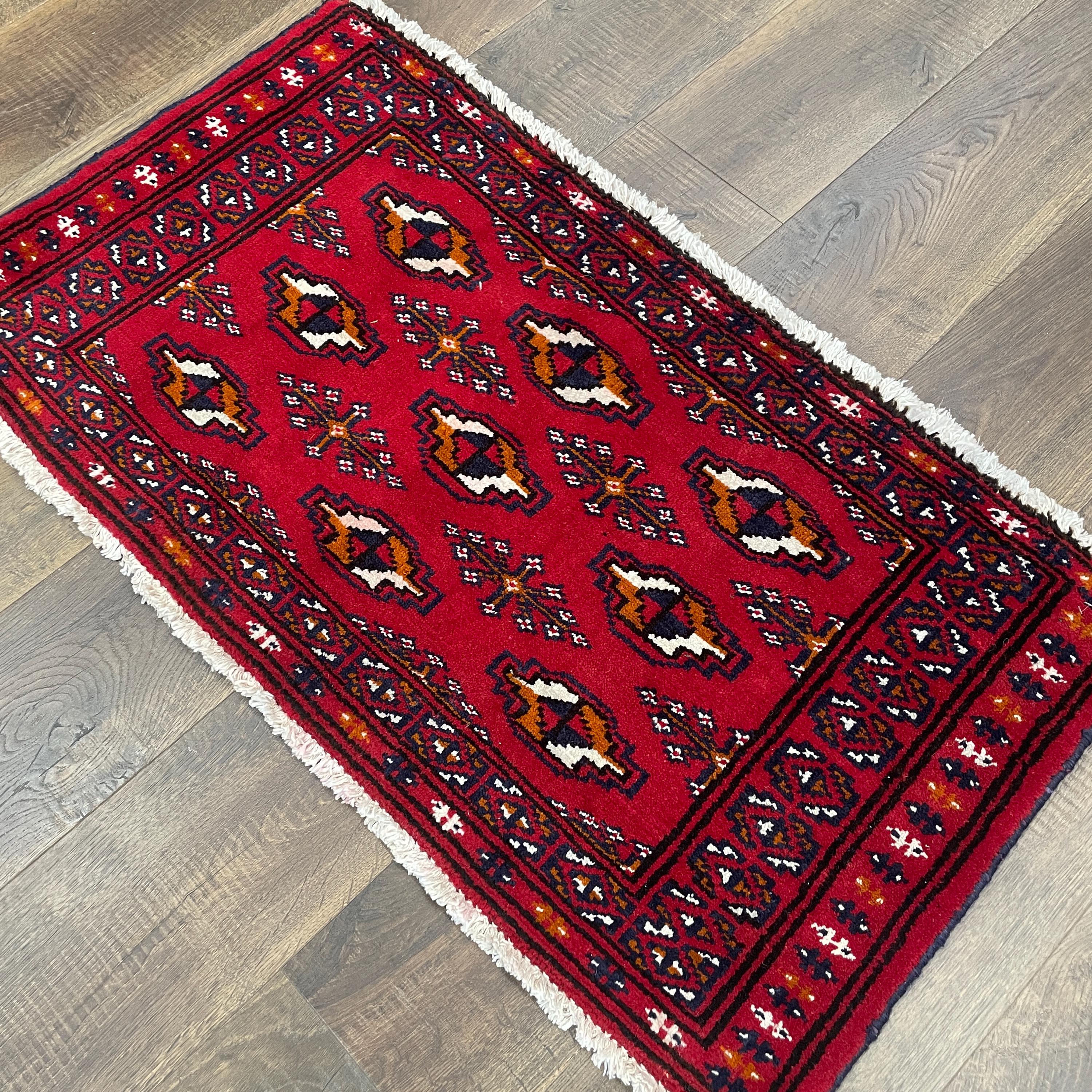 Handmade Wool Rug - 2'x3'5" Bold Red Tribal Pattern Small Area Rug
