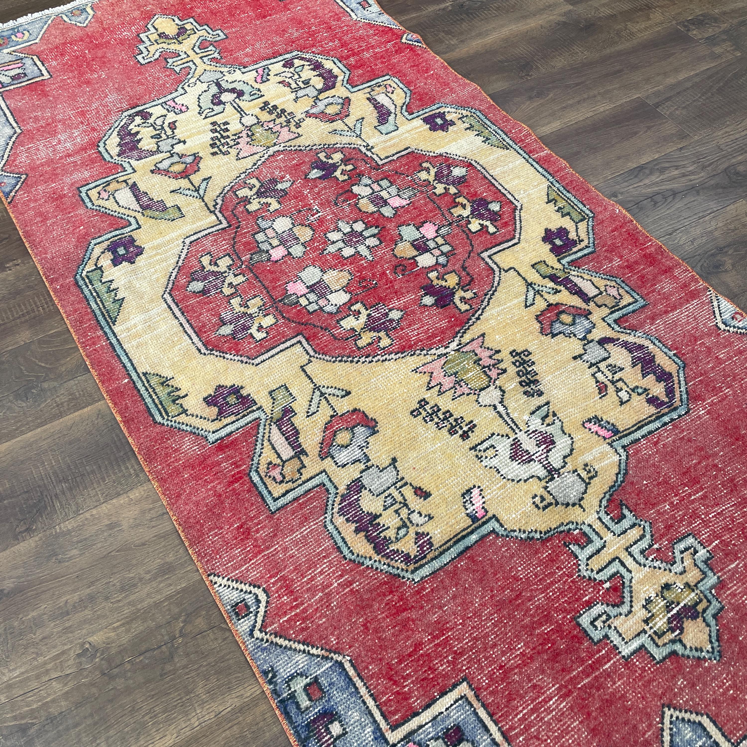 Handmade Wool Runner Rug: Red & Yellow Medallion Boho Rug (3'6"x7'4")