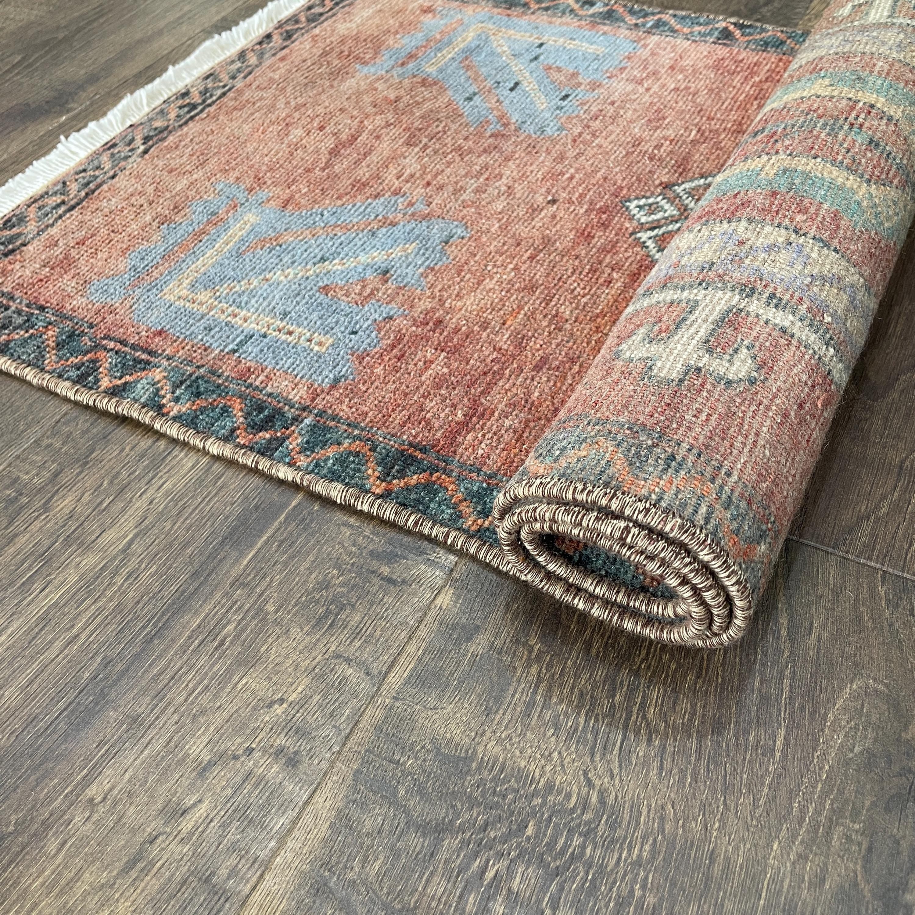 Handmade Turkish Wool Rug - 1'7" x 3'5" Vintage Tribal Runner | Small Boho Carpet