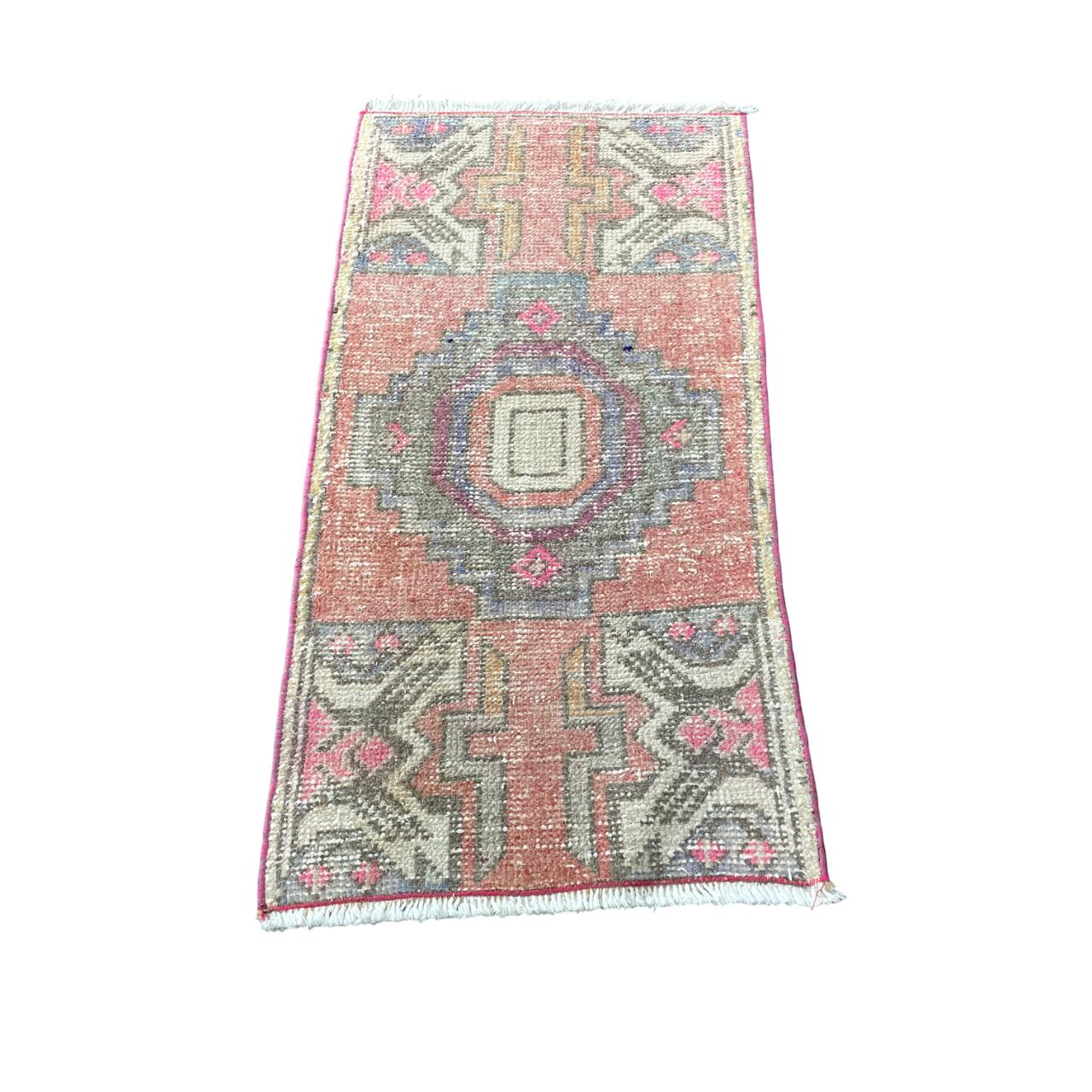 1'6" x 3' Handmade Turkish Wool Rug - Vintage Small Runner | Boho Tribal Carpet