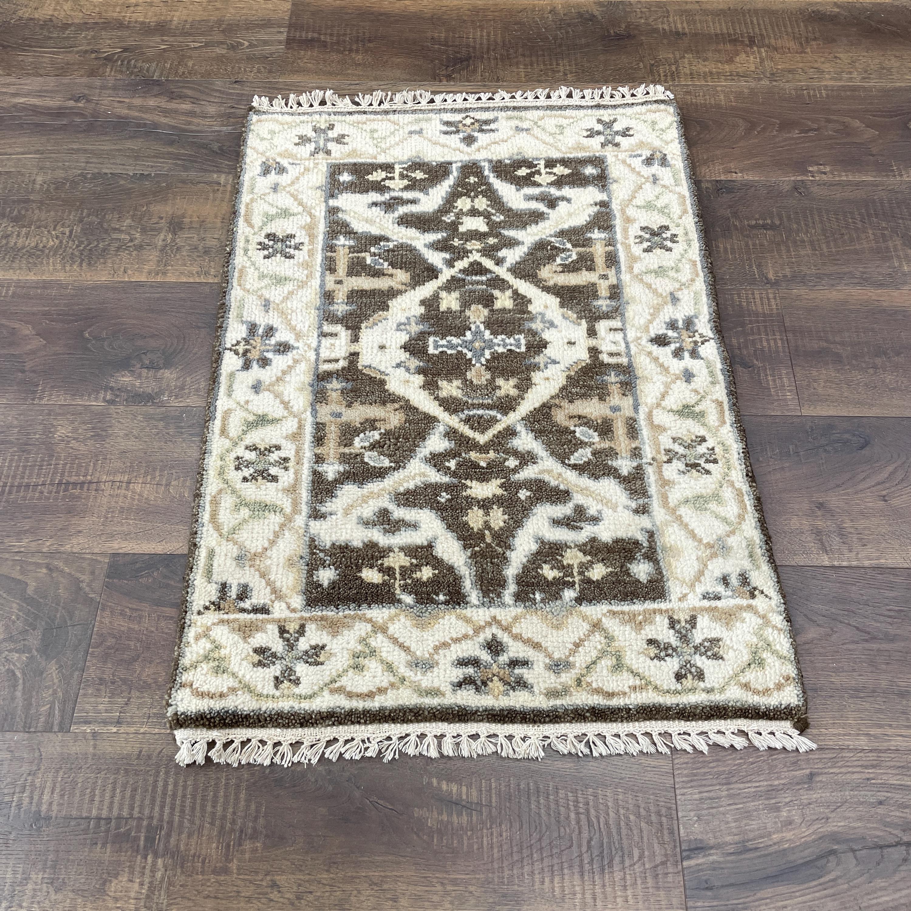 Handmade Turkish Wool Rug: Vintage Brown Medallion Area Rug (2' x 3')
