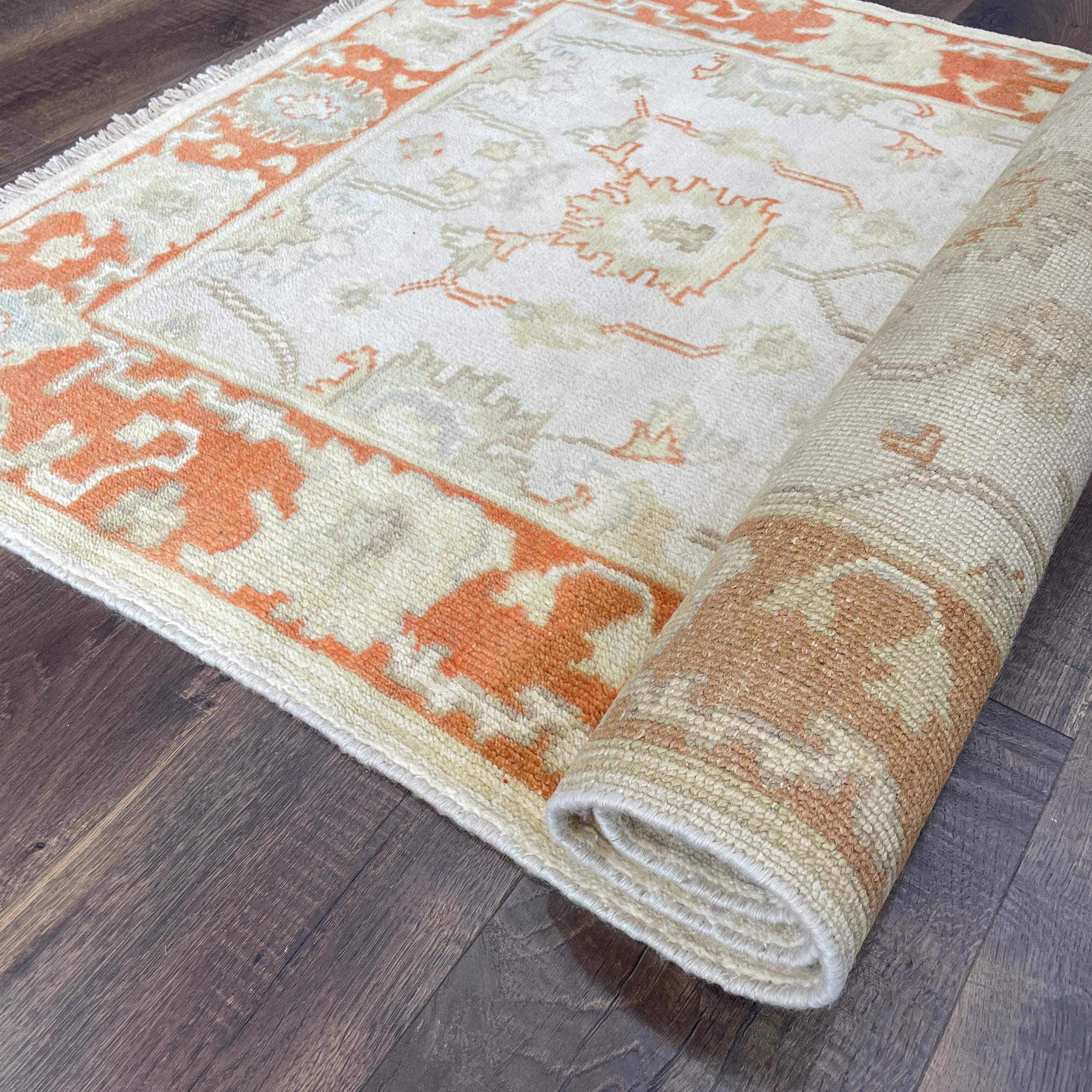 3'3"x5'3" Handmade Wool Rug – Soft Ivory & Rust Turkish Oushak Style