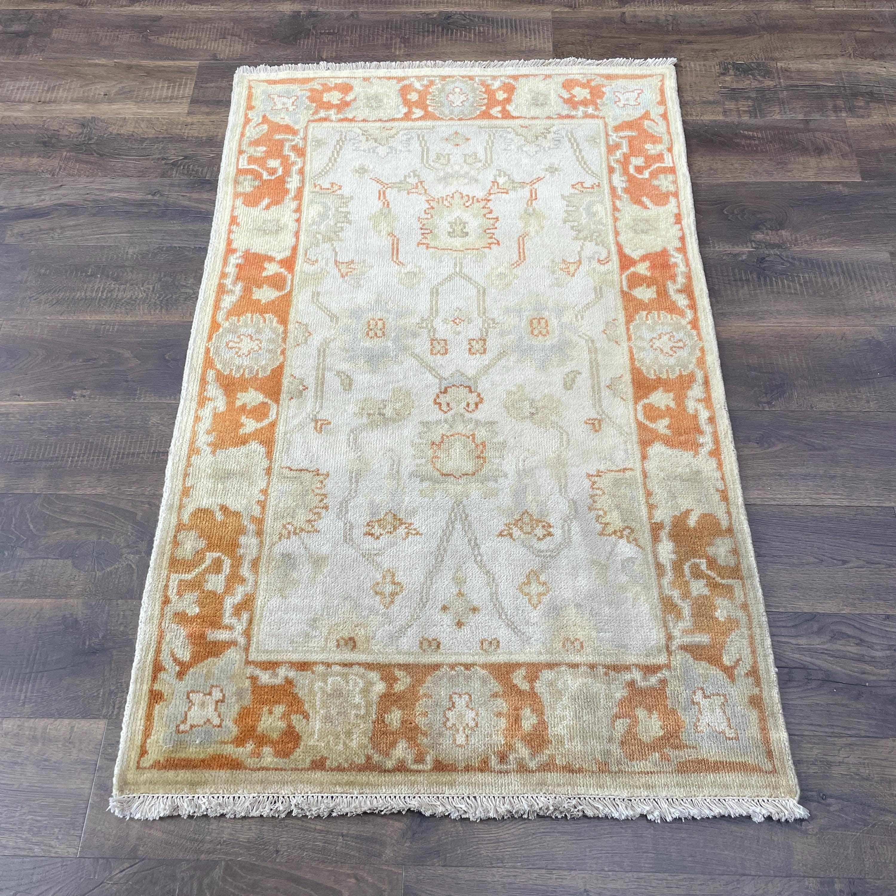 3'3"x5'3" Handmade Wool Rug – Soft Ivory & Rust Turkish Oushak Style