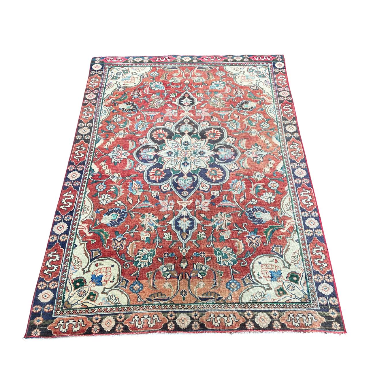 Handmade Turkish Wool Rug: Vintage Floral Medallion, 3' x 4'3"