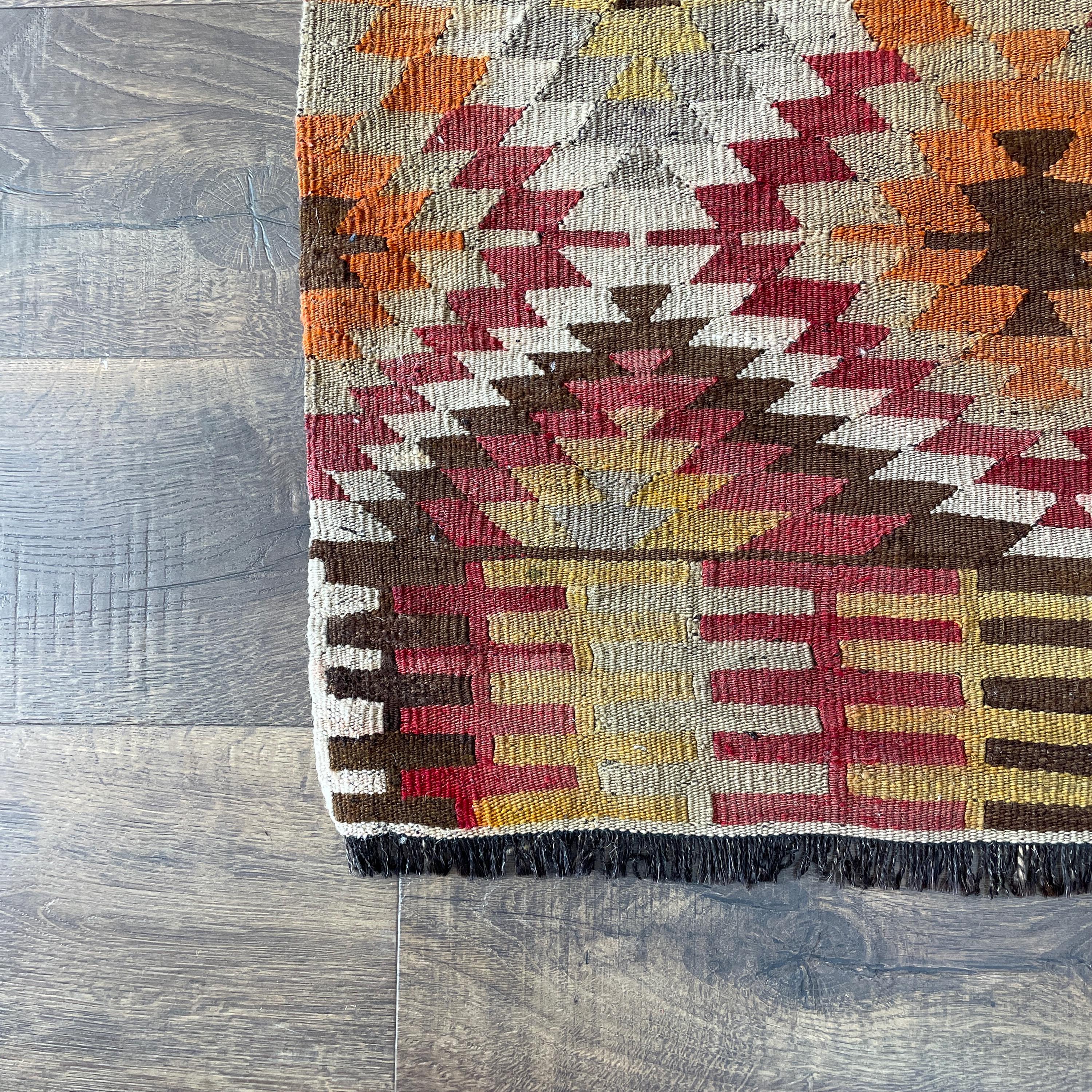 2'7"x3'9" Handmade Wool Kilim Rug – Multicolor Turkish Small Area Rug